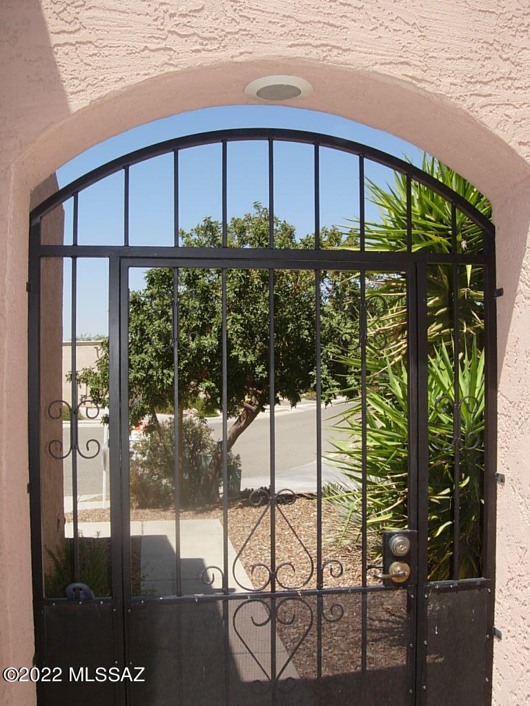 Pedregal(1-50) - Residential Lease