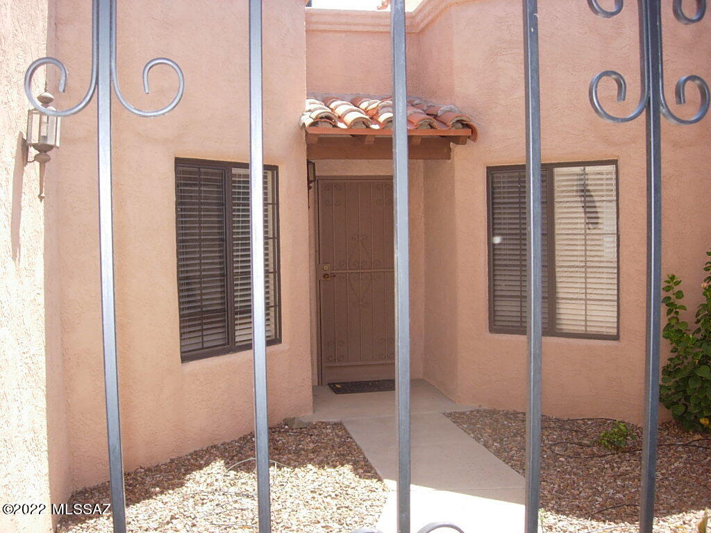 Pedregal(1-50) - Residential Lease