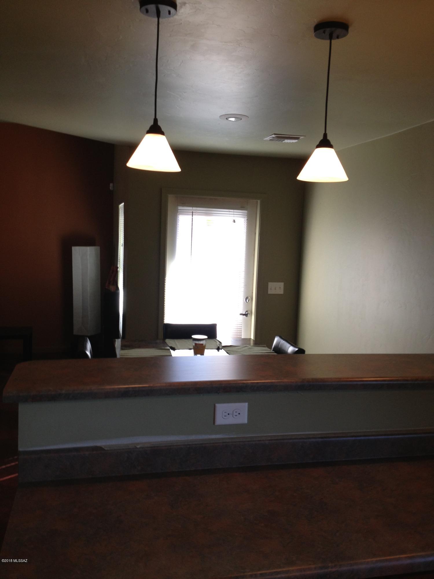 Unsubdivided - Residential Lease