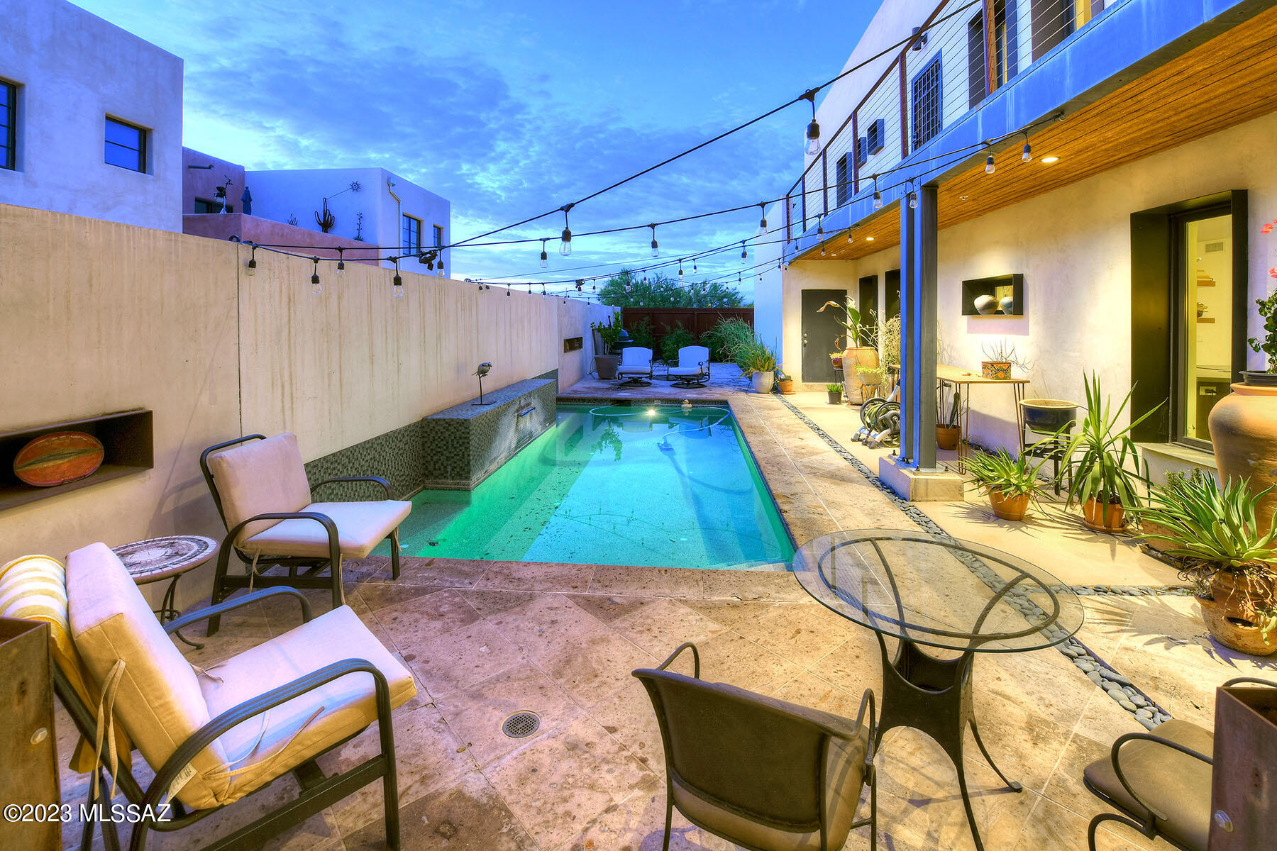 Mercado District of Menlo Park Blks A-D (1-100) - Residential