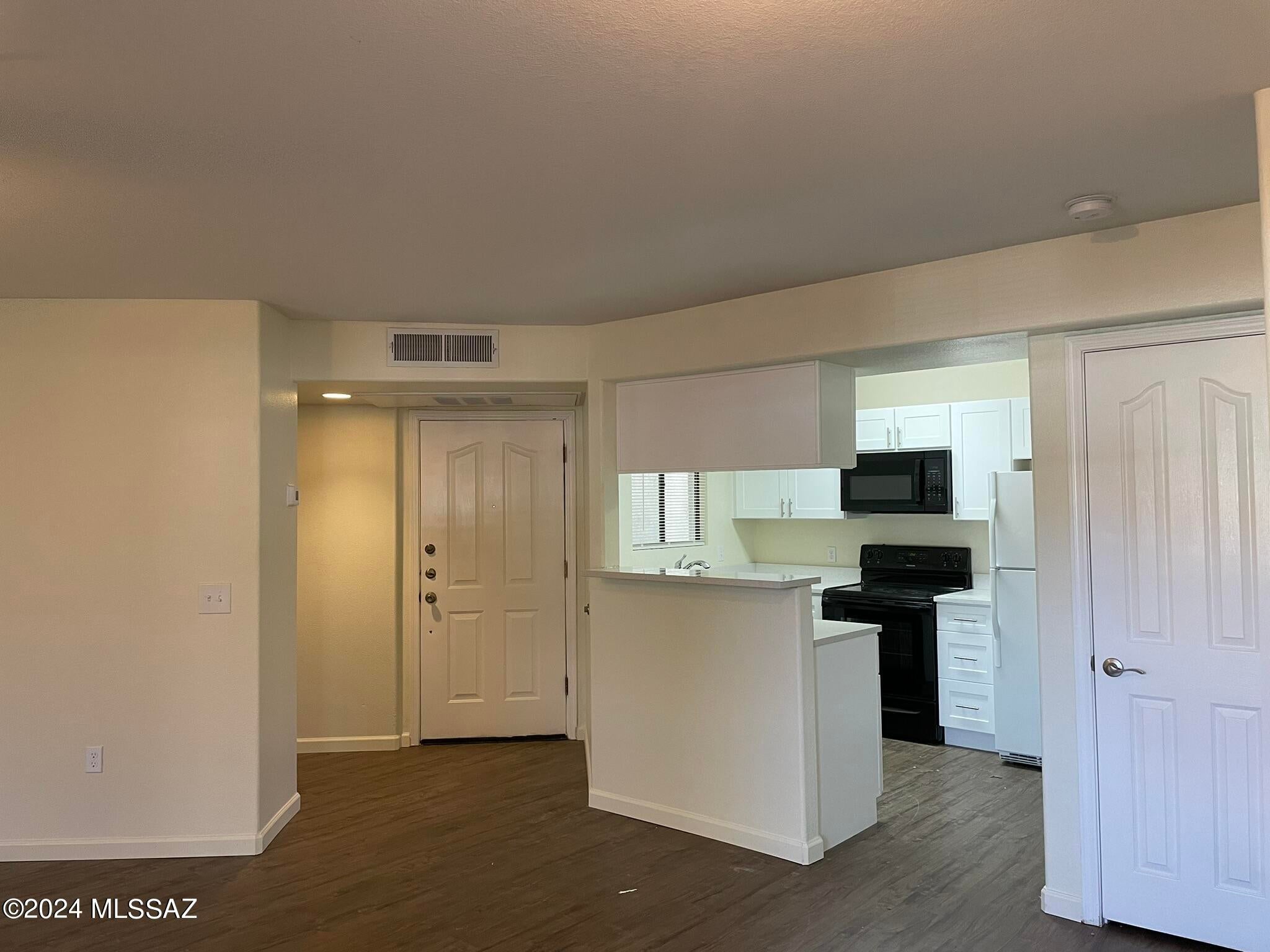 Veranda at Ventana Condominiums - Residential Lease
