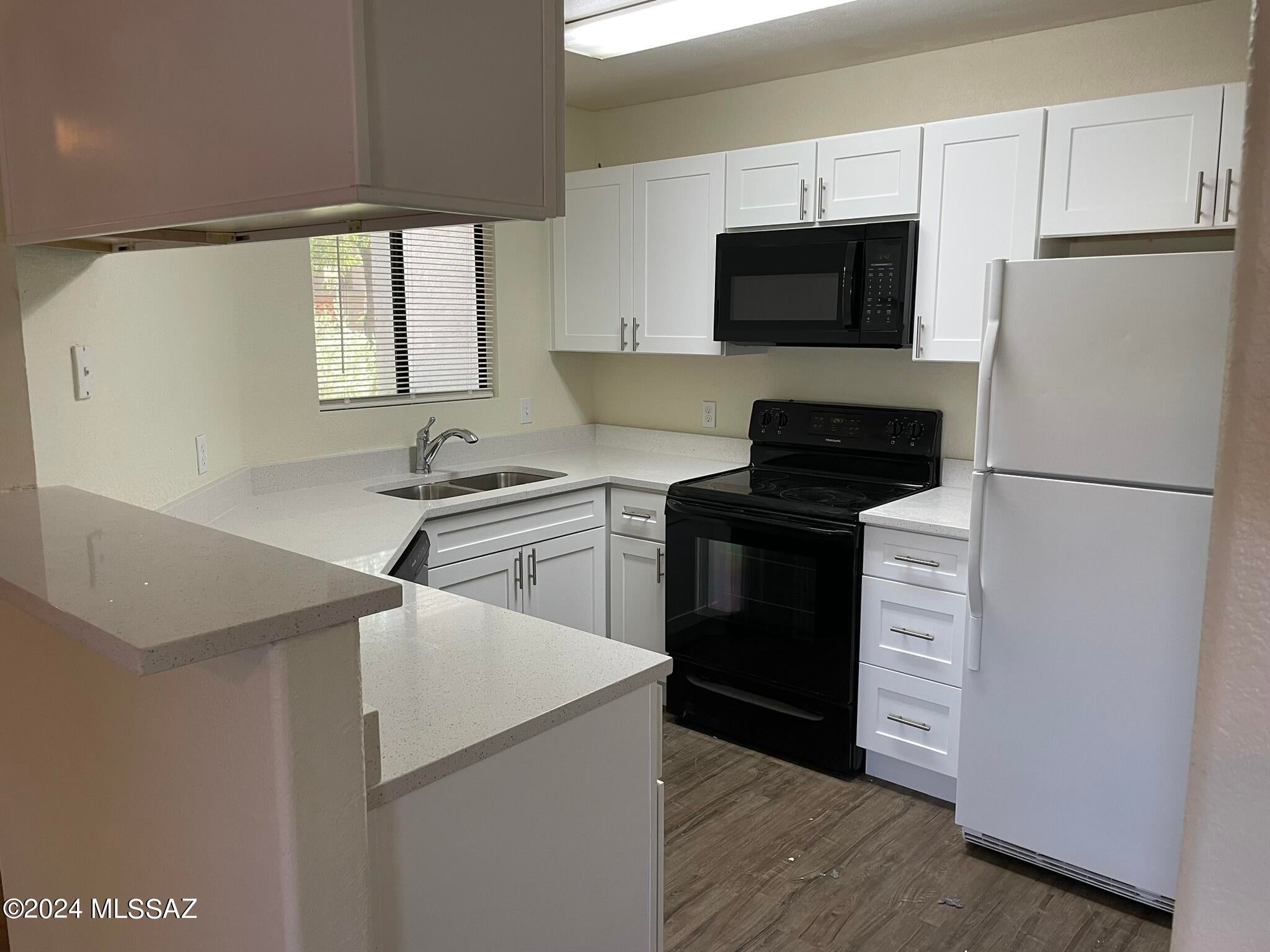 Veranda at Ventana Condominiums - Residential Lease