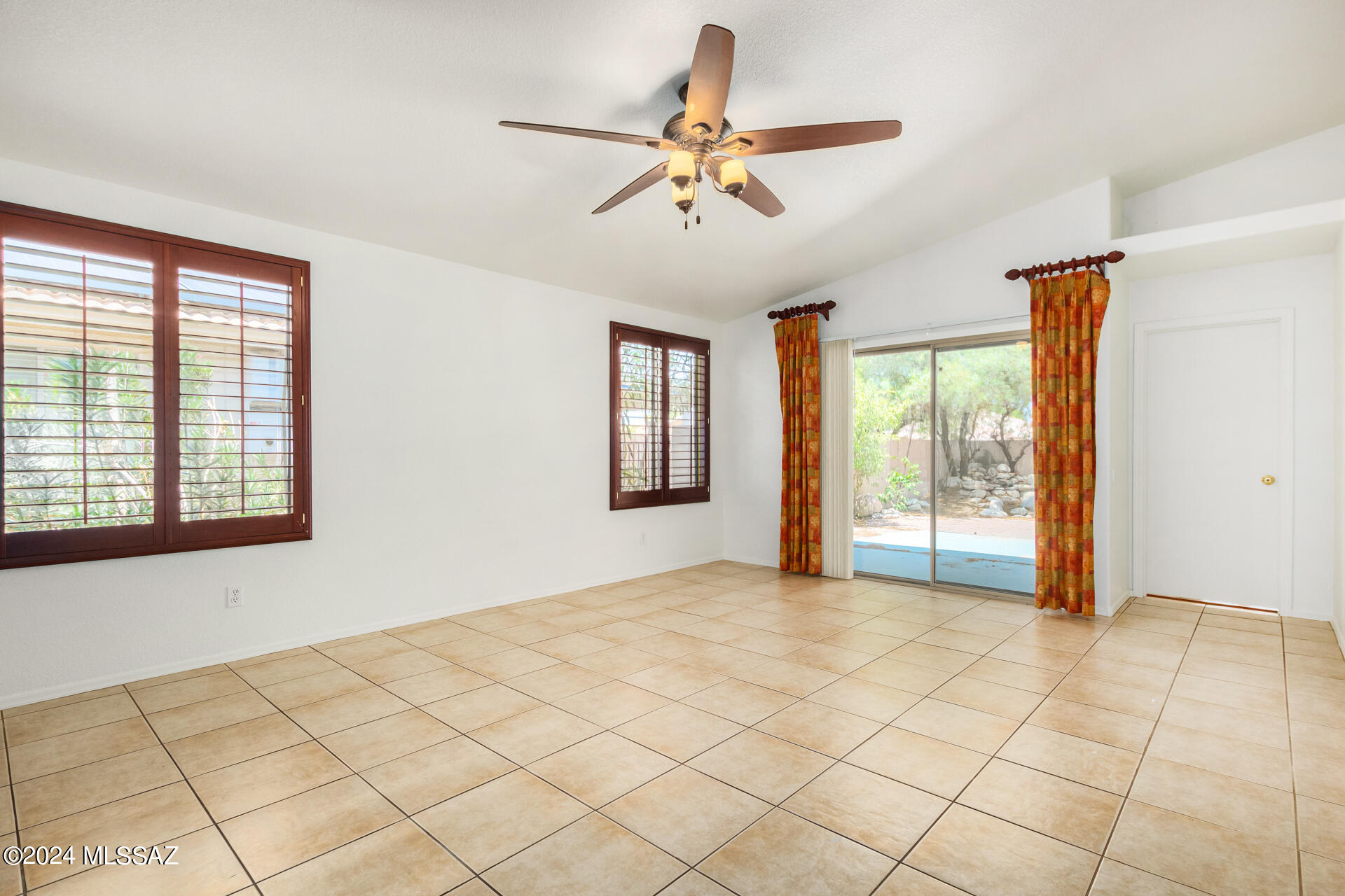 Arroyo Ridge (1 - 184) - Residential