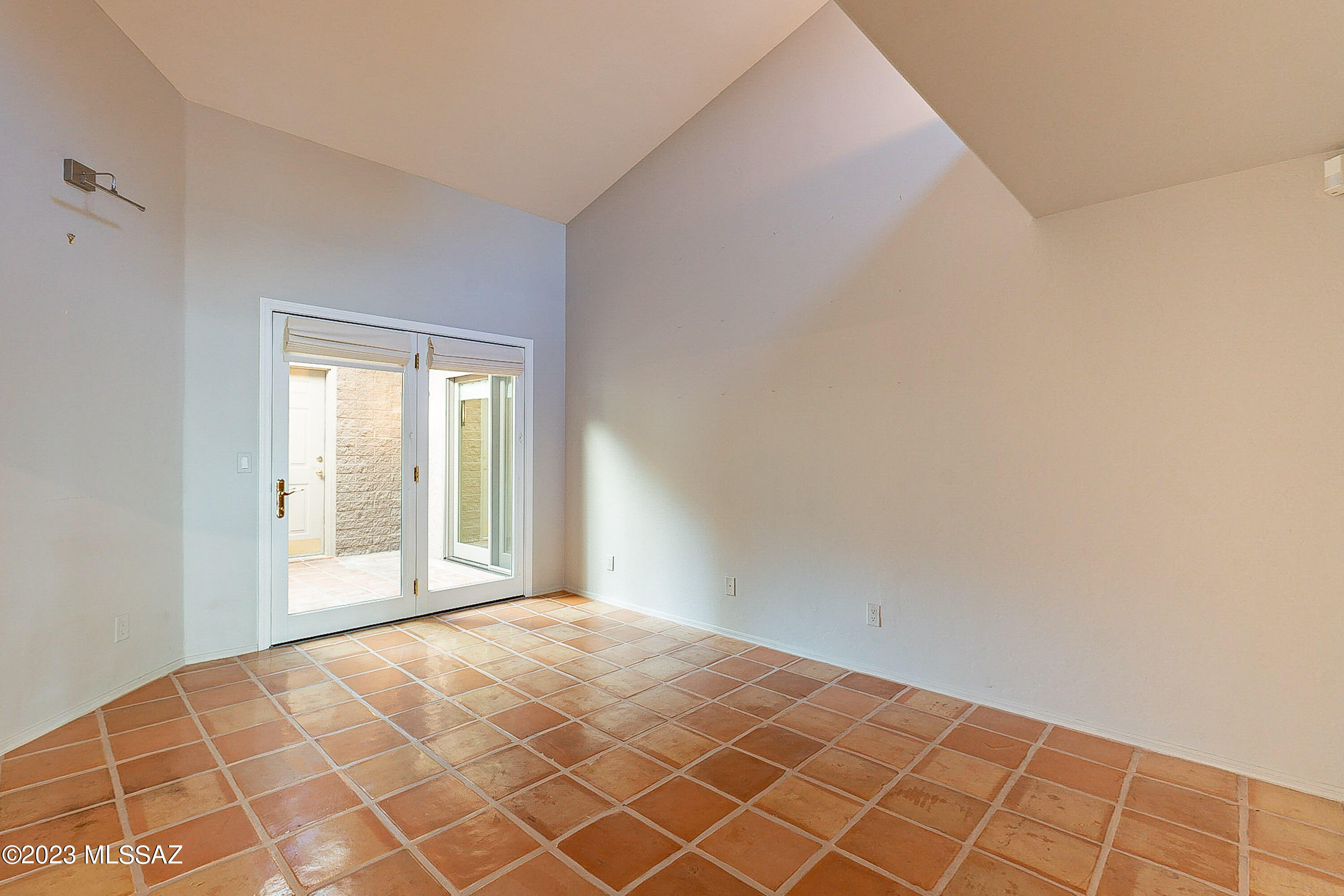 Ventana Serena (1-46) - Residential