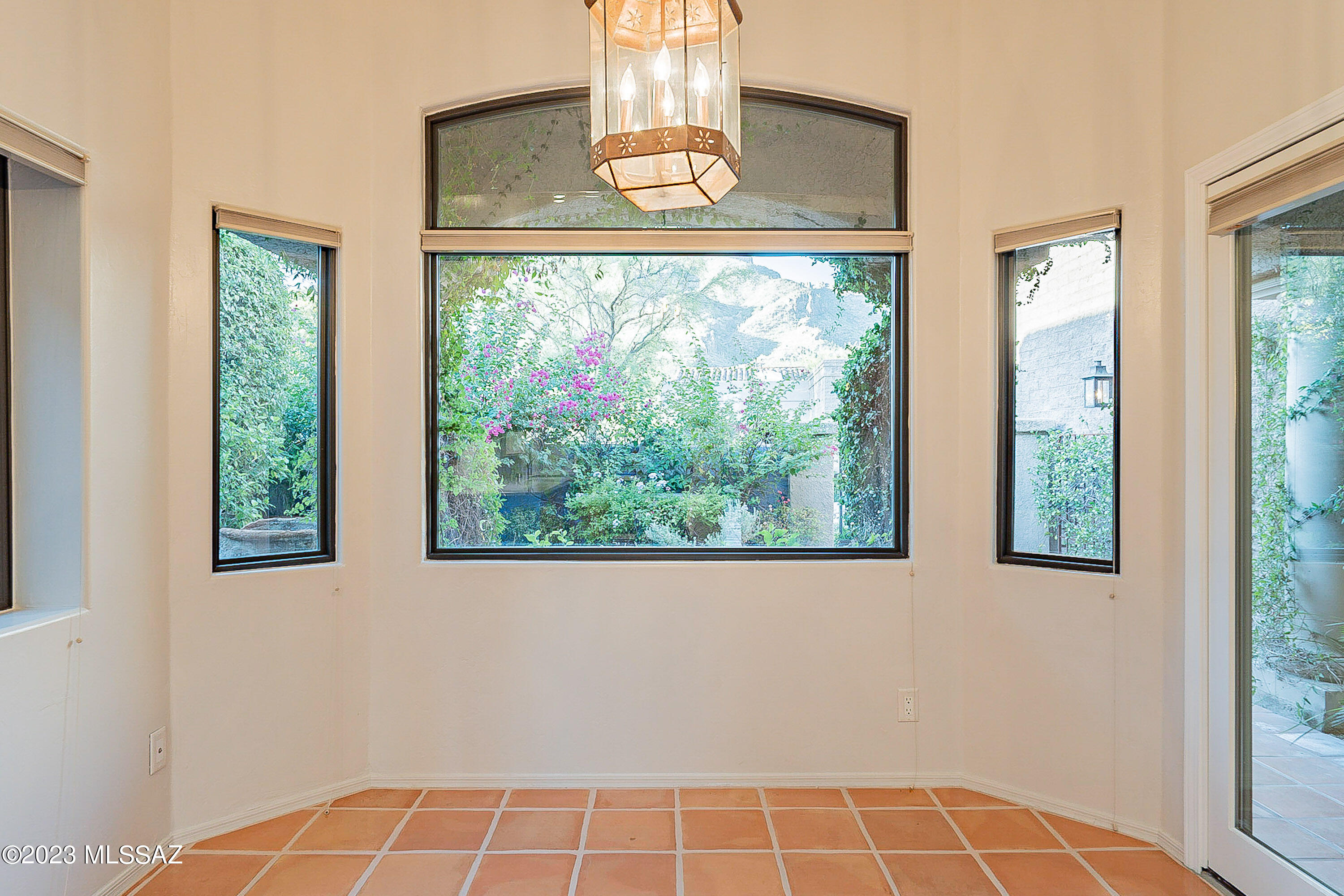 Ventana Serena (1-46) - Residential