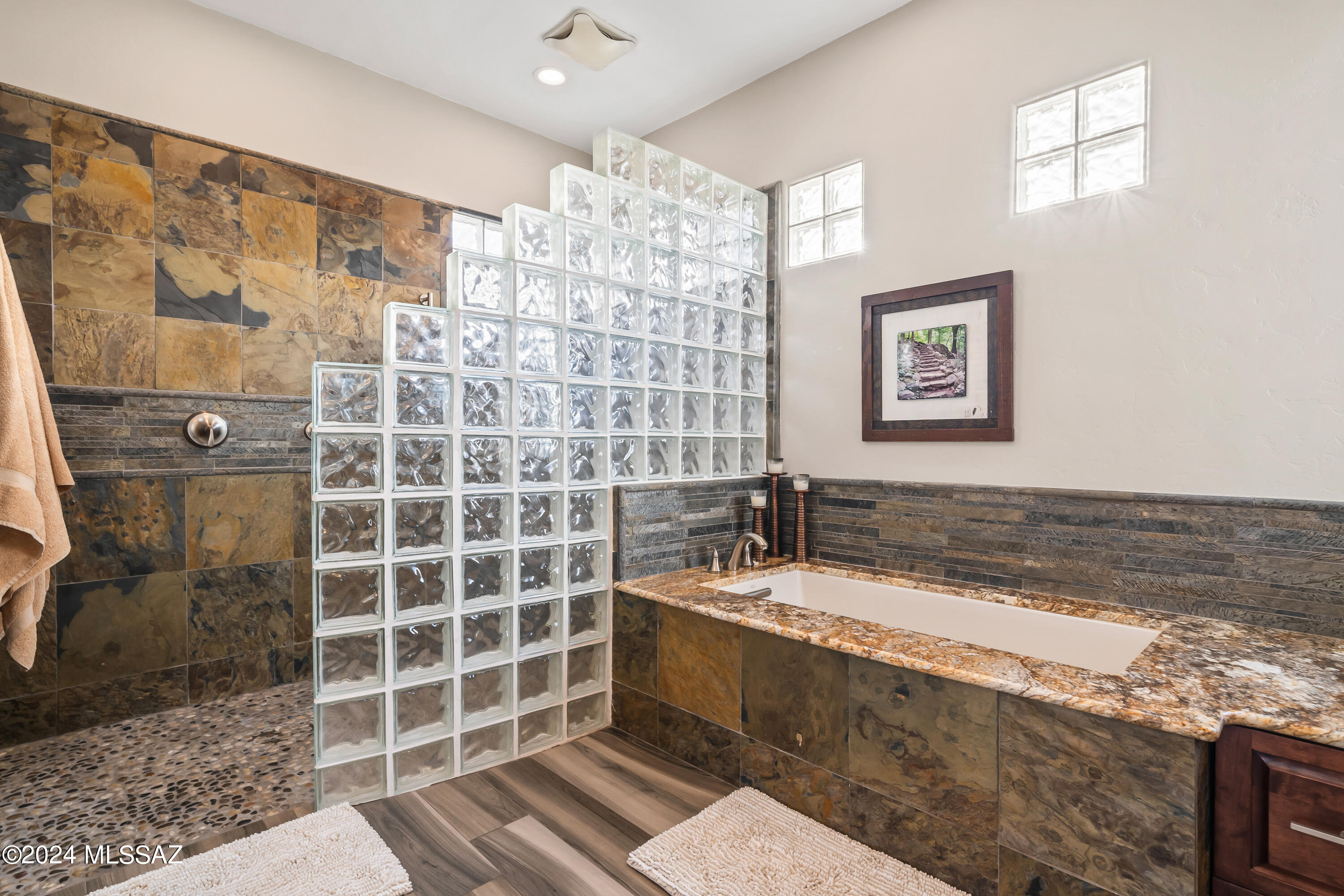 Canada Hills Est Phase ll (42-130) - Residential