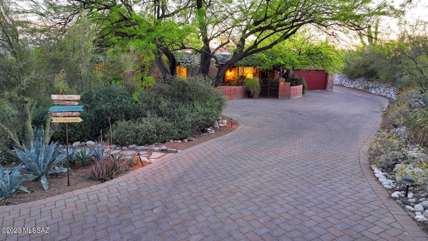 Vista De Las Candelas Estates - Residential