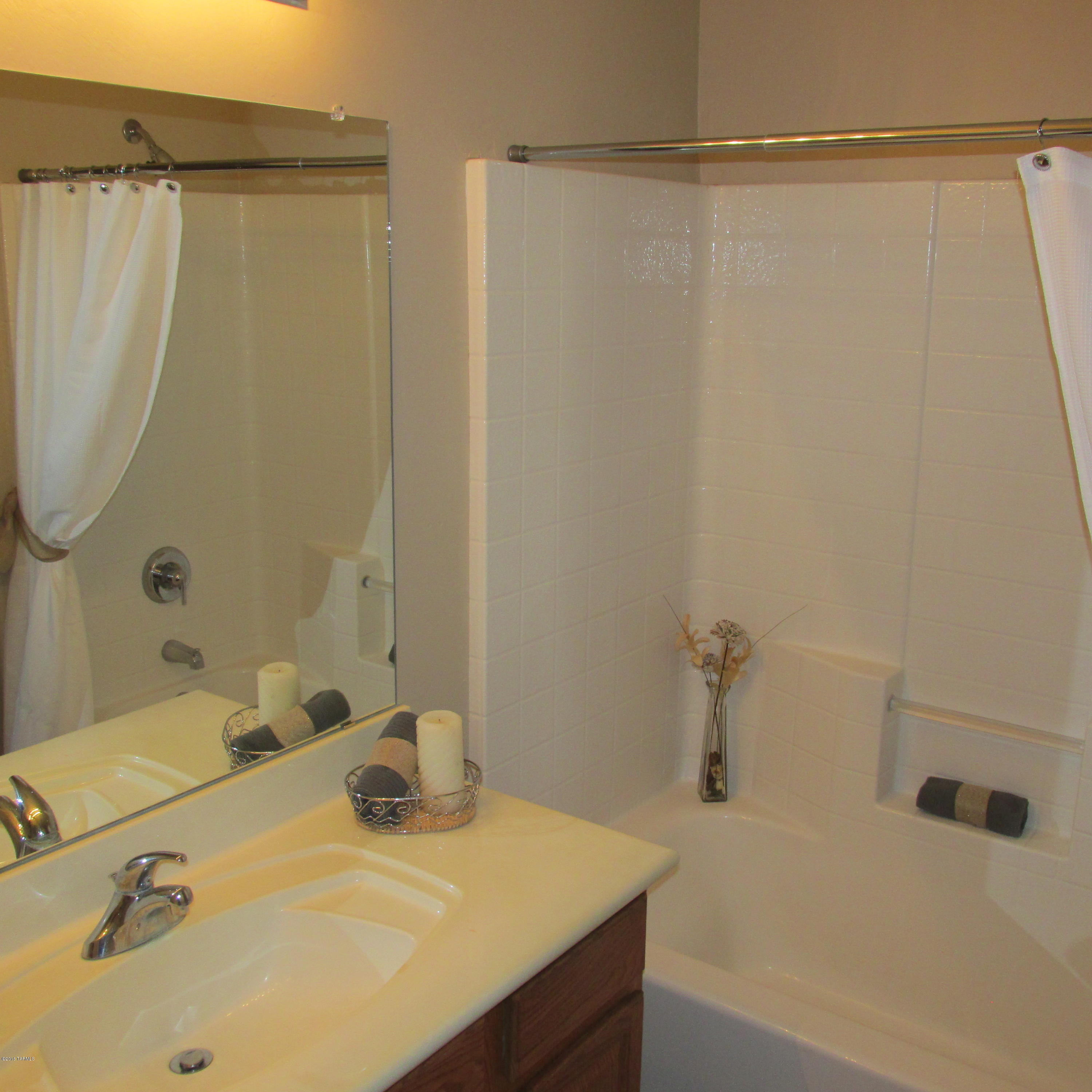 Rancho Vistoso Neighborhood 2 Ph. 2 (84-115, 330-394) - Residential