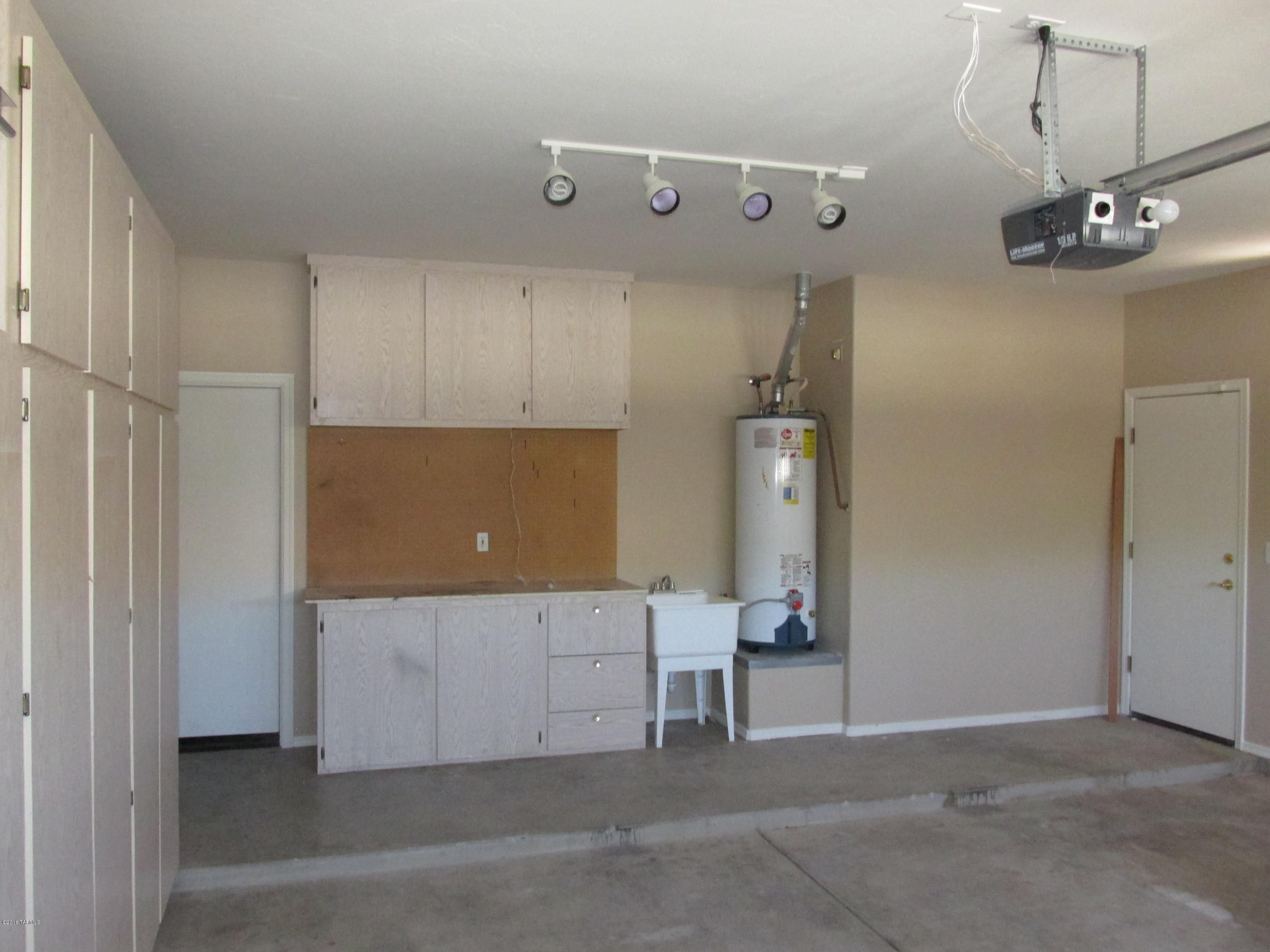 Rancho Vistoso Neighborhood 2 Ph. 2 (84-115, 330-394) - Residential