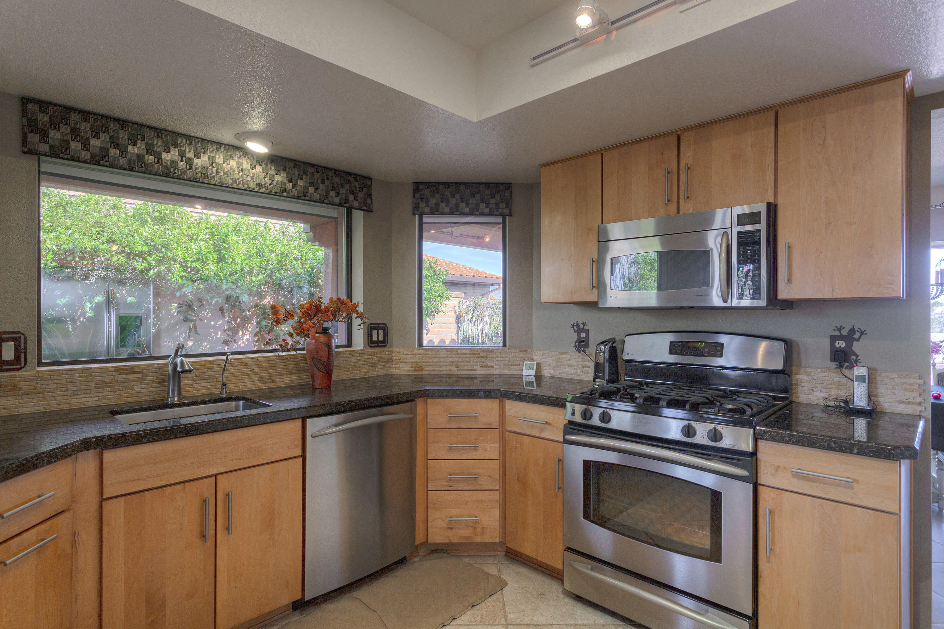 Canoa Hills Townhomes (1-130) - Residential