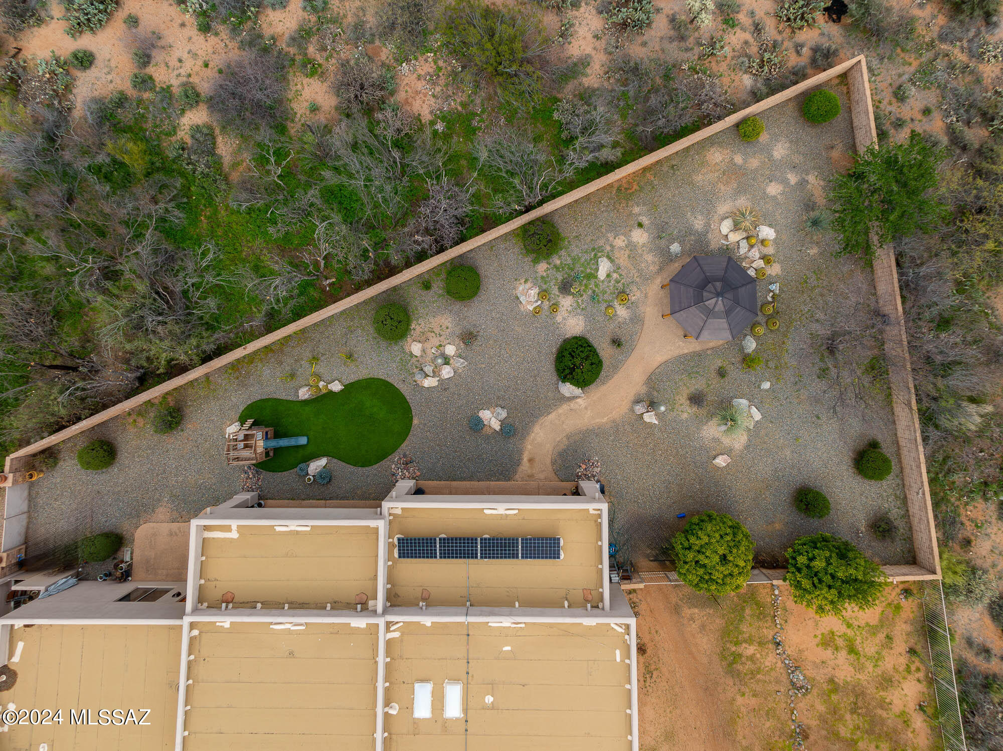 Coyote Creek (1-395) - Residential