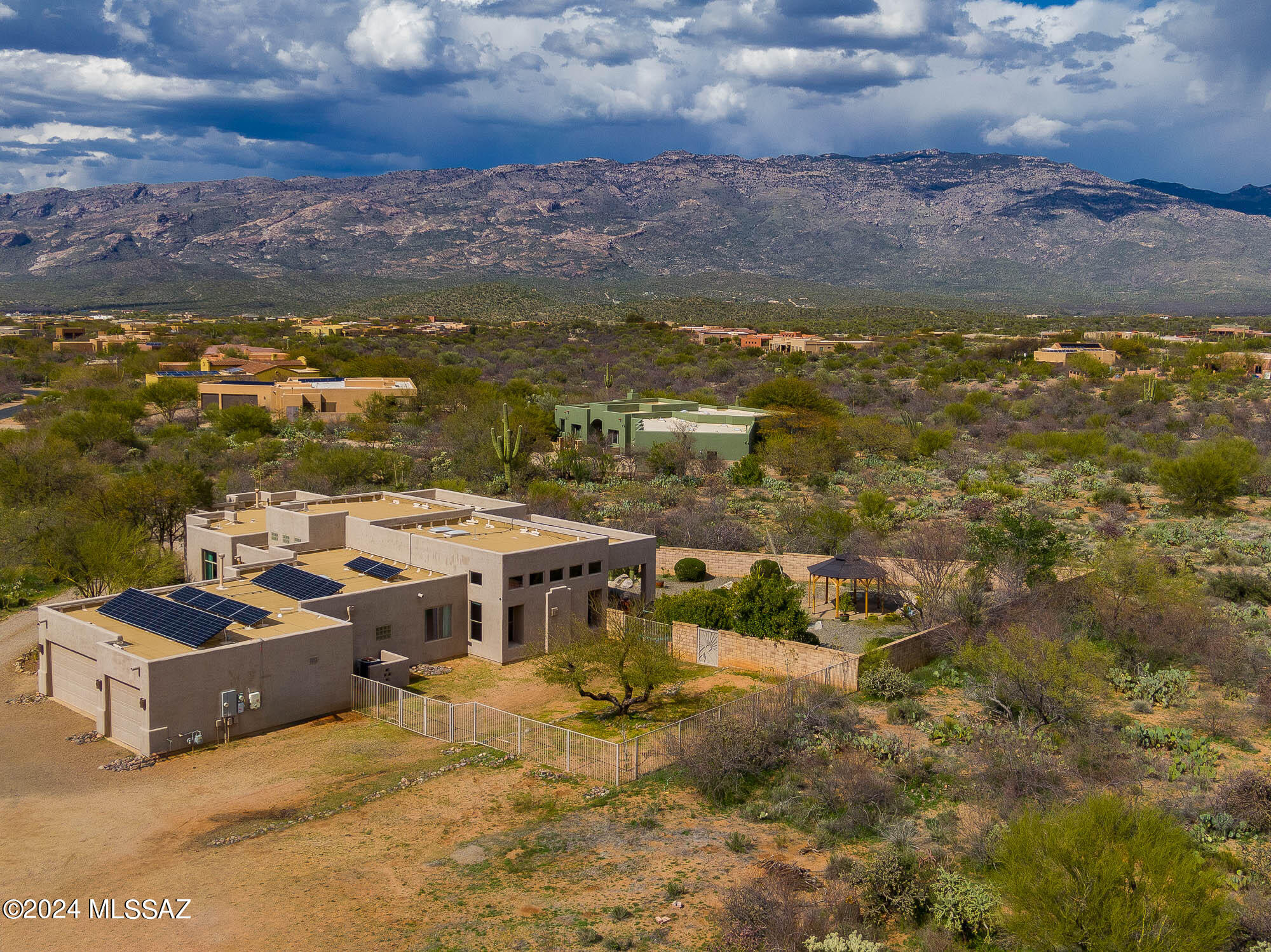 Coyote Creek (1-395) - Residential