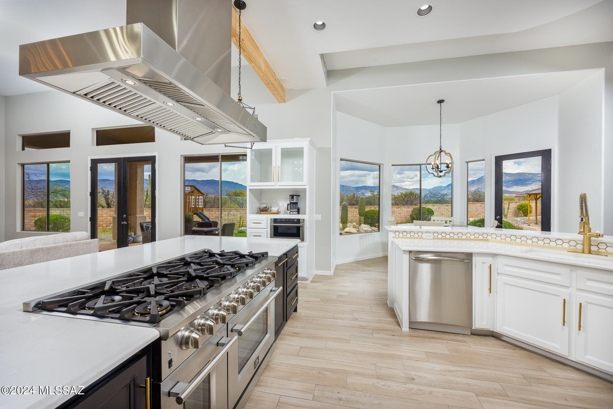 Coyote Creek (1-395) - Residential