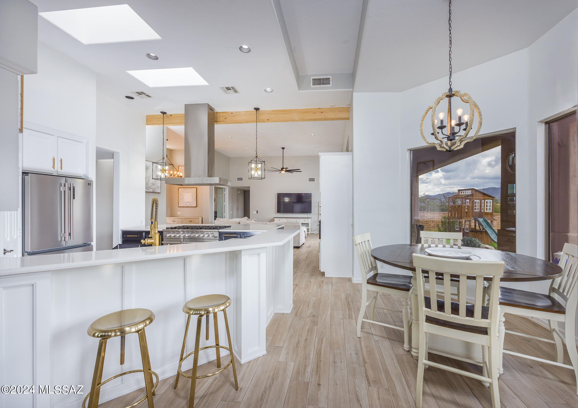 Coyote Creek (1-395) - Residential