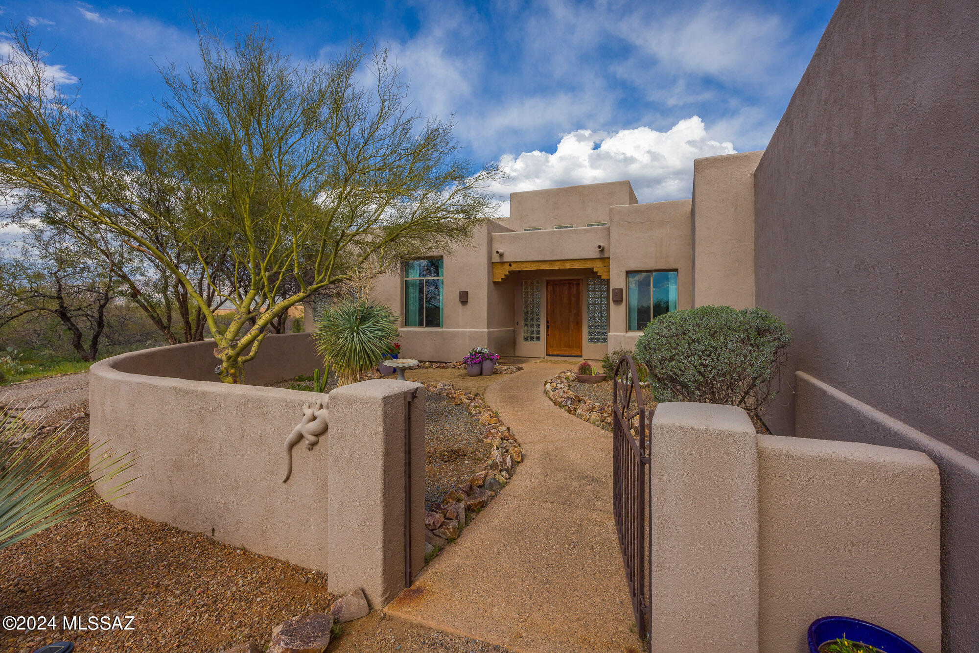 Coyote Creek (1-395) - Residential