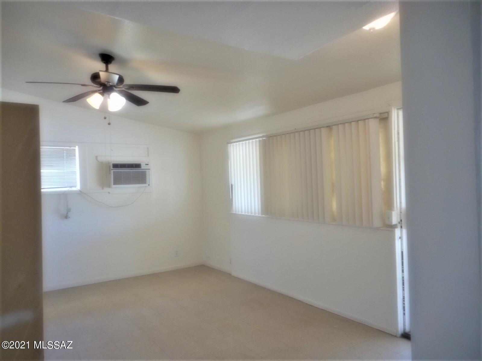 Pueblo Gardens - Residential