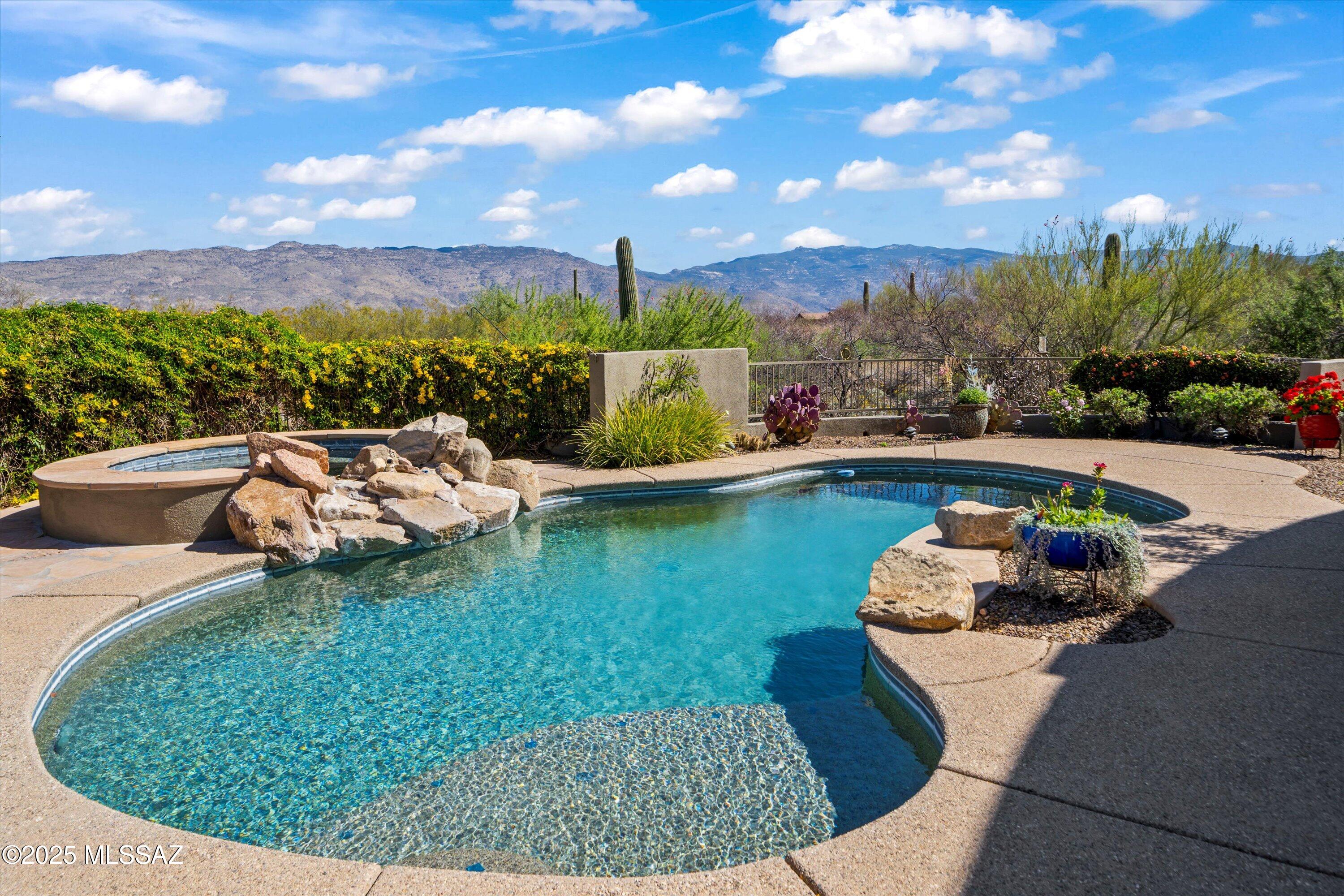 Coyote Creek (1-395) - Residential