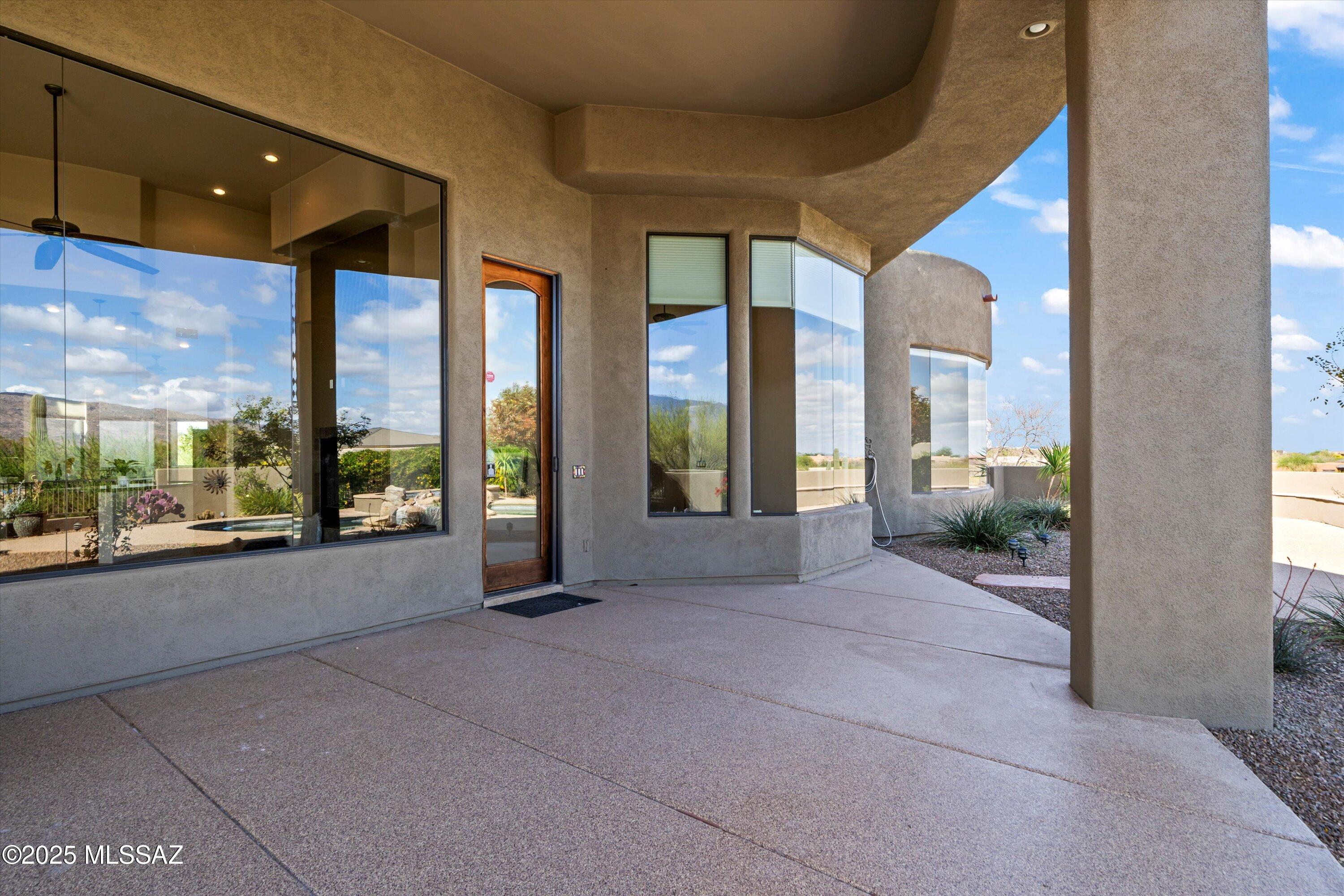Coyote Creek (1-395) - Residential