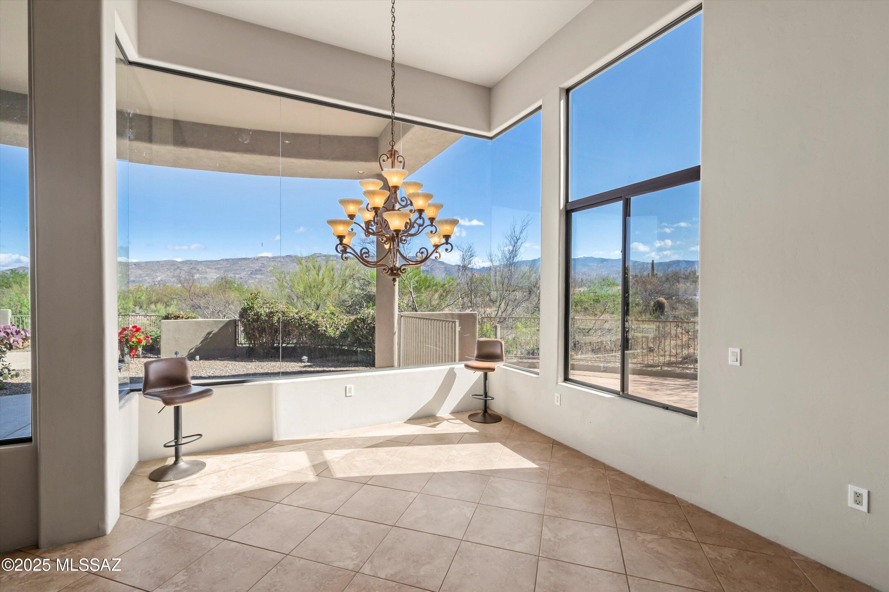 Coyote Creek (1-395) - Residential