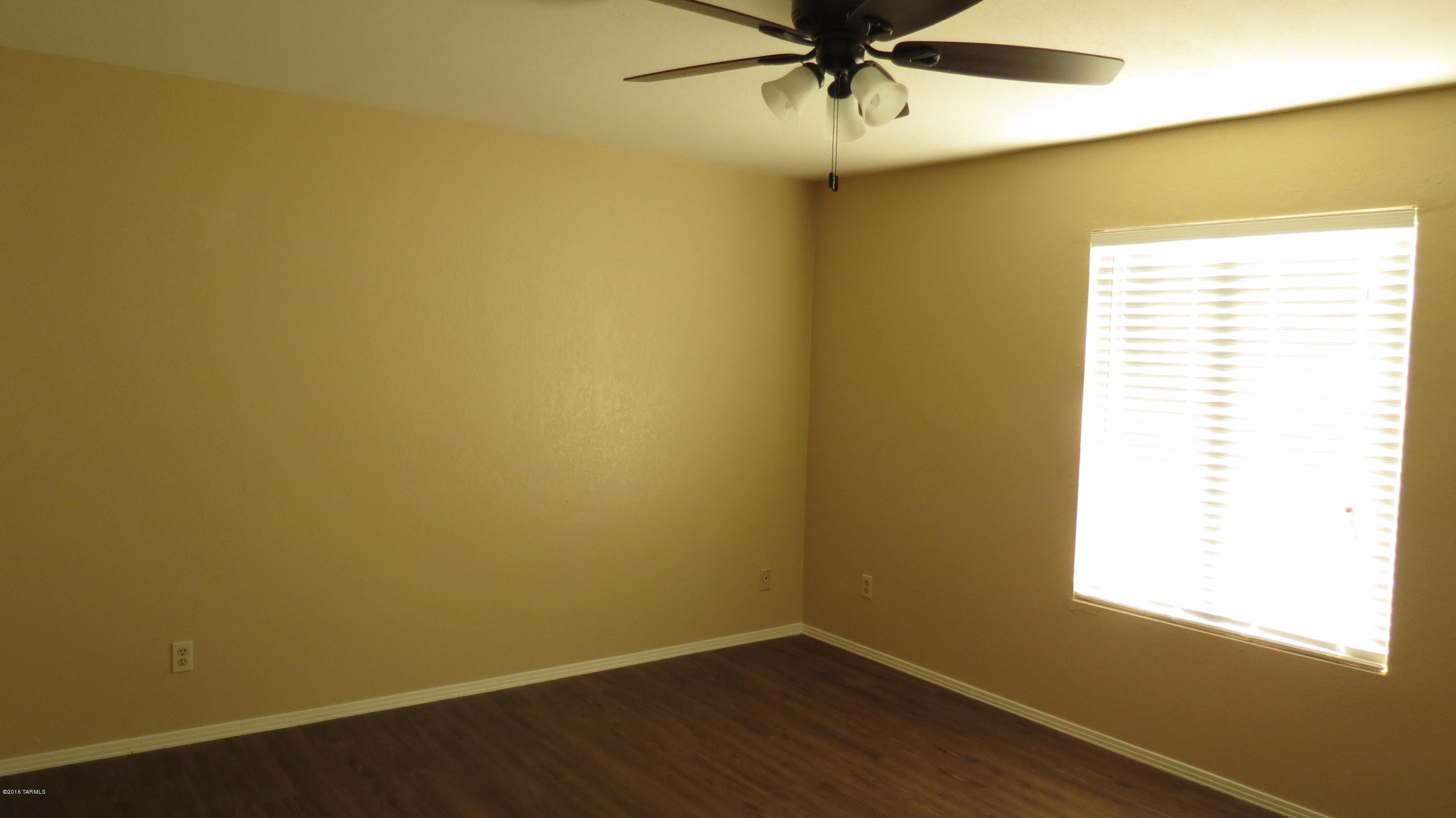 Las Casas Bellas Condo (1-44) - Residential Lease