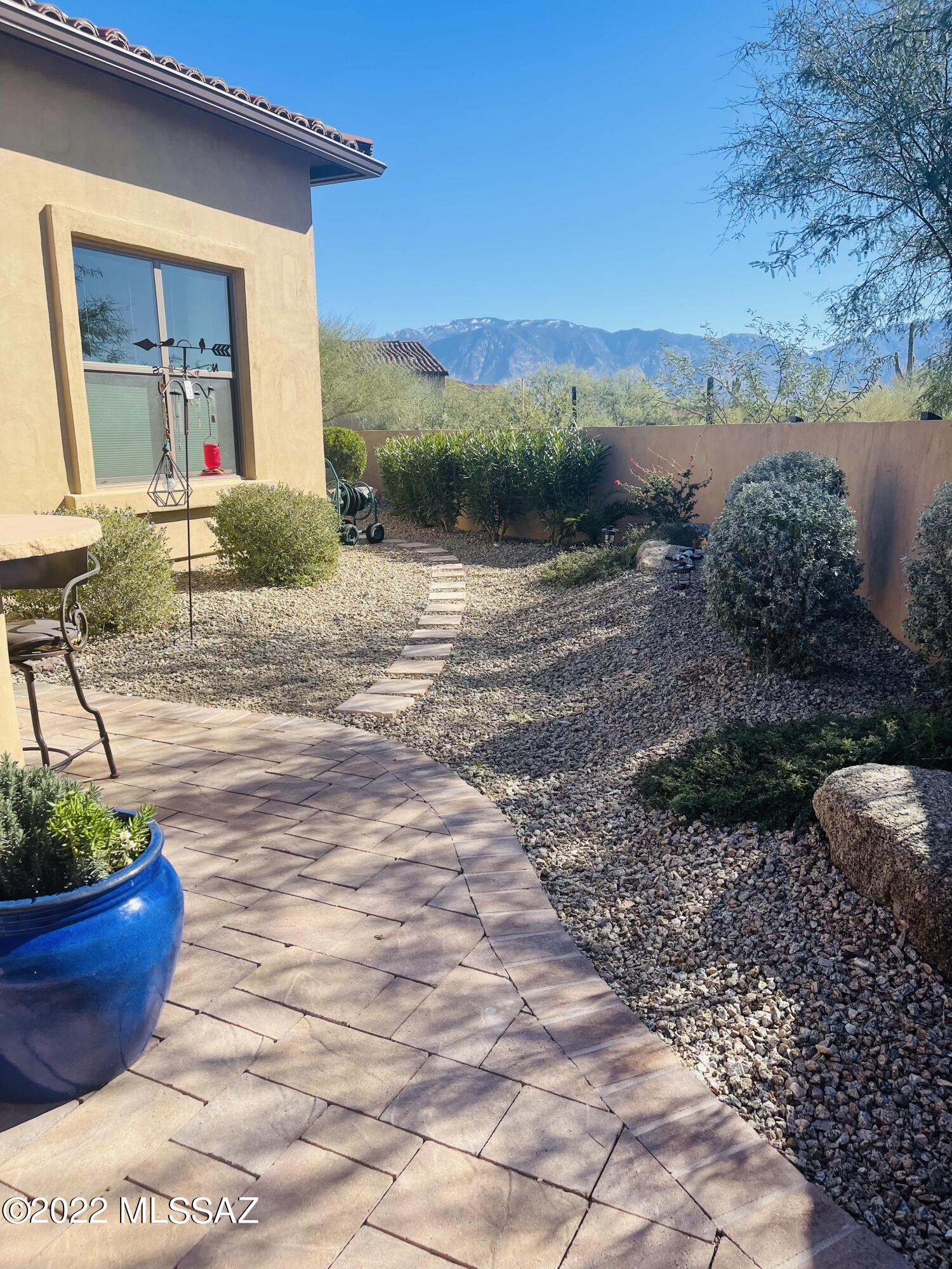 Stone Canyon VI - Residential