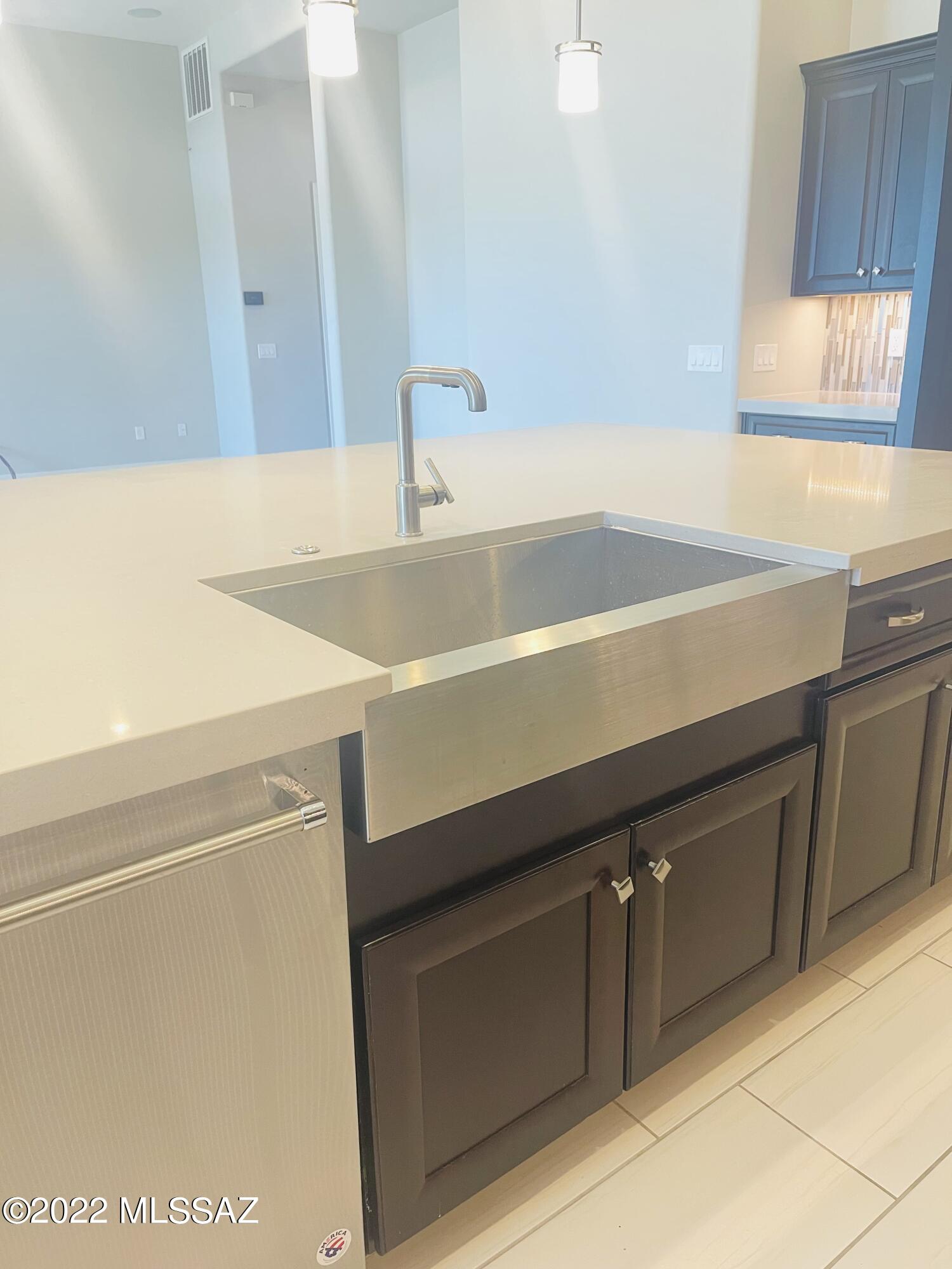Stone Canyon VI - Residential
