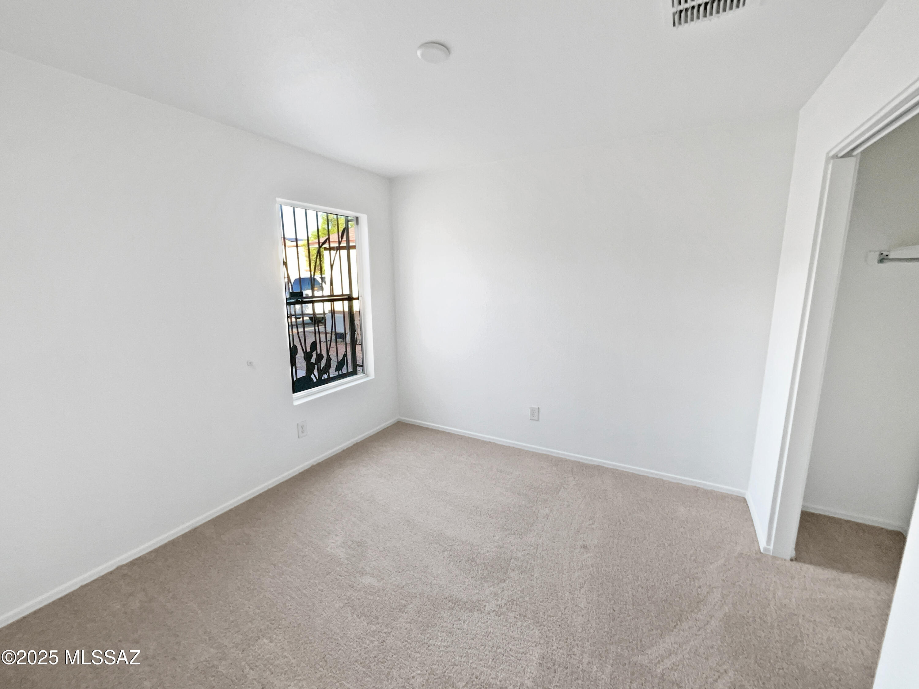 Tierra Vista Phase I (99-285,299-309,372-383) - Residential