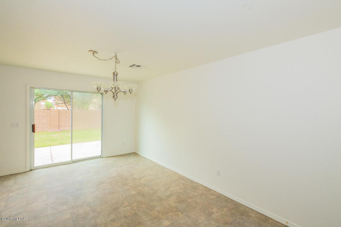 Riverhaven (1-373) - Residential Lease