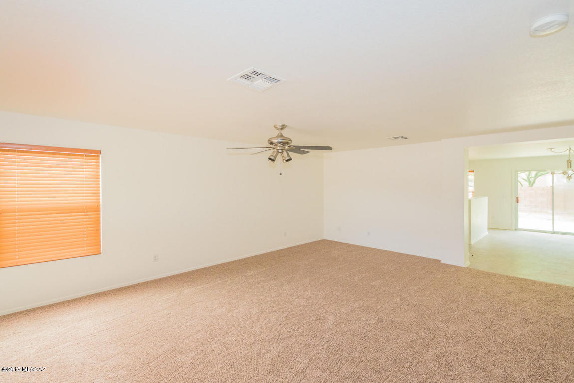 Riverhaven (1-373) - Residential Lease