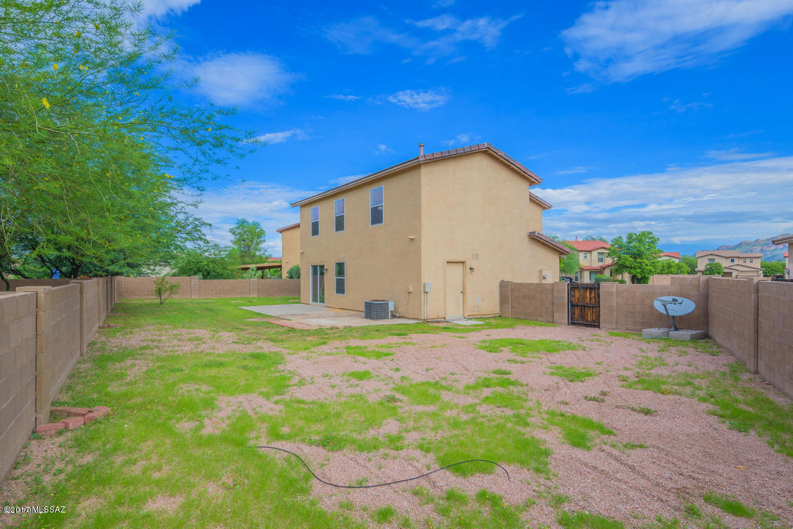Riverhaven (1-373) - Residential Lease