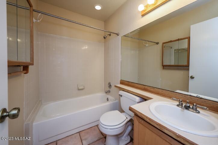 Country Highlands (1-180) - Residential Lease