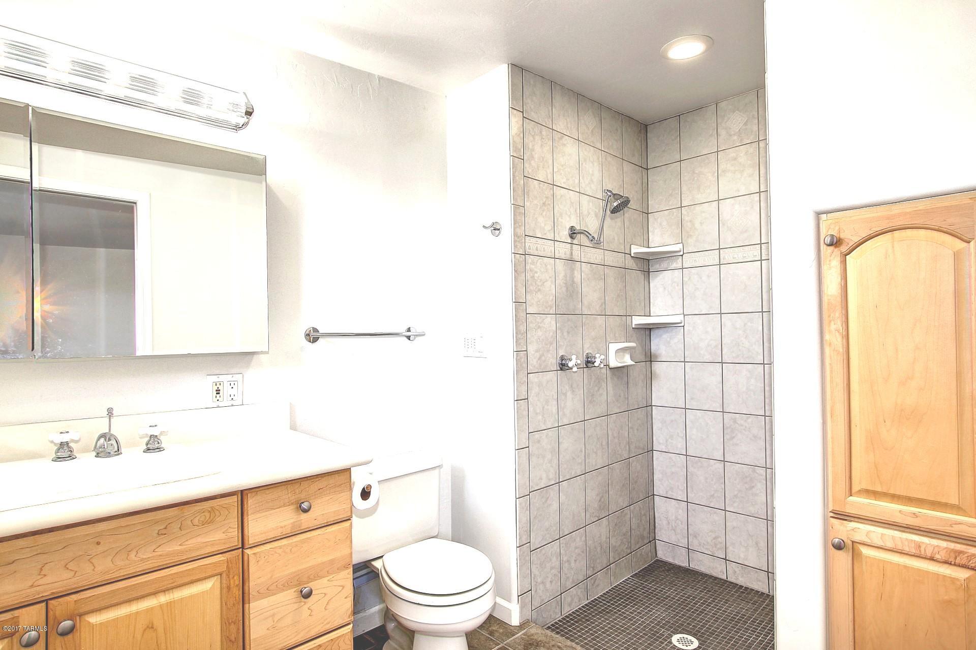 Manana Grande - Residential