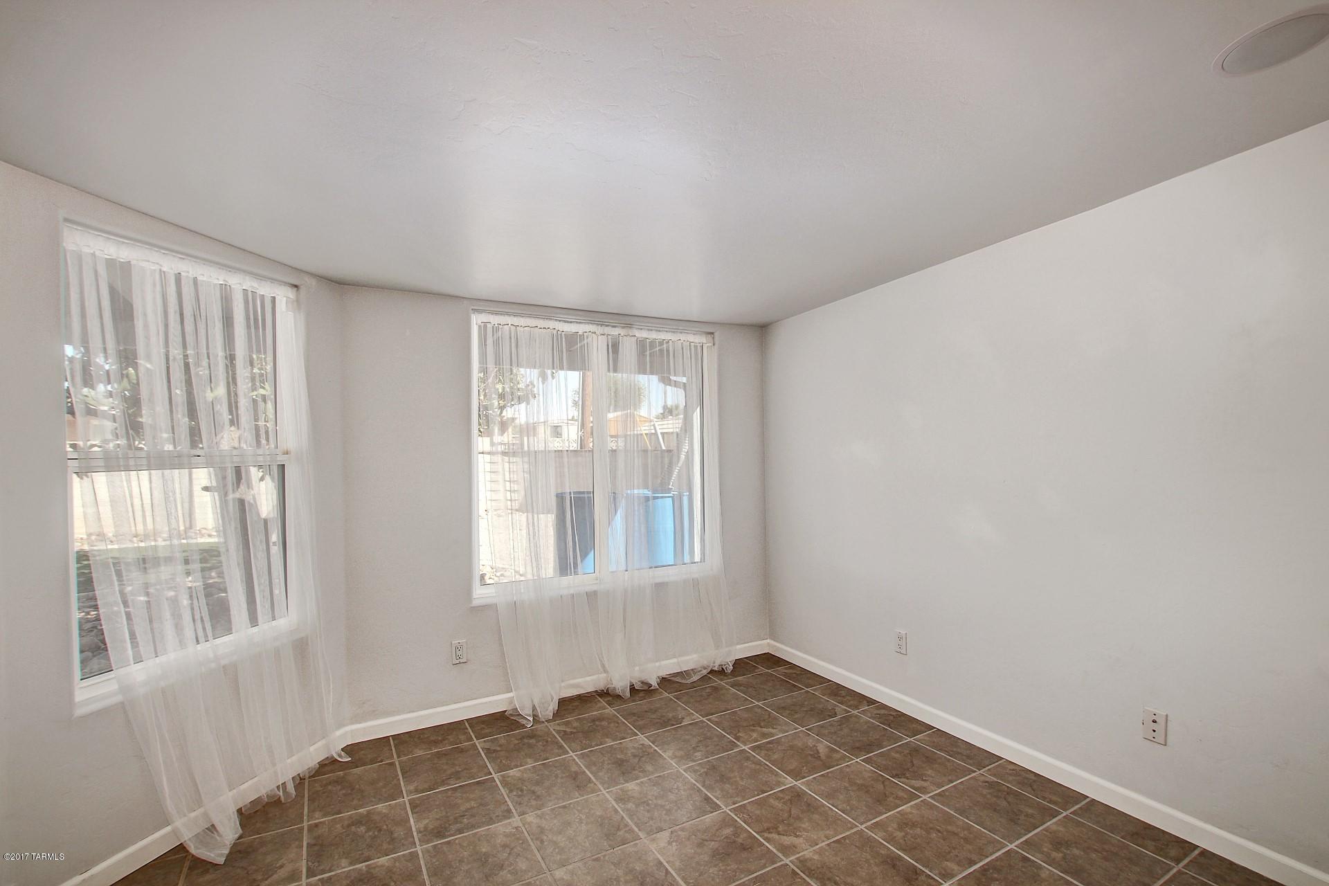 Manana Grande - Residential