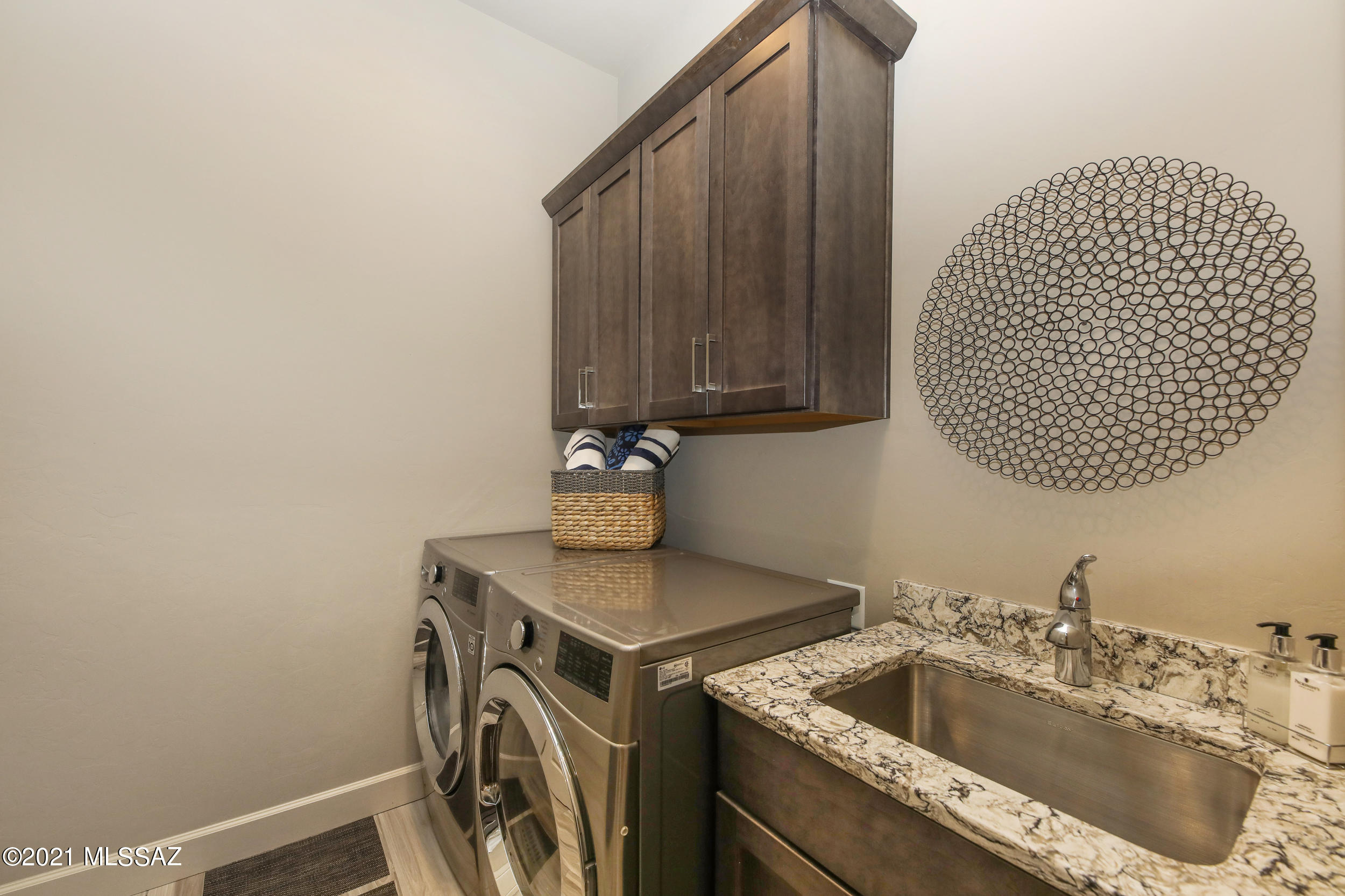 The Enclave At Stone Canyon V - Residential