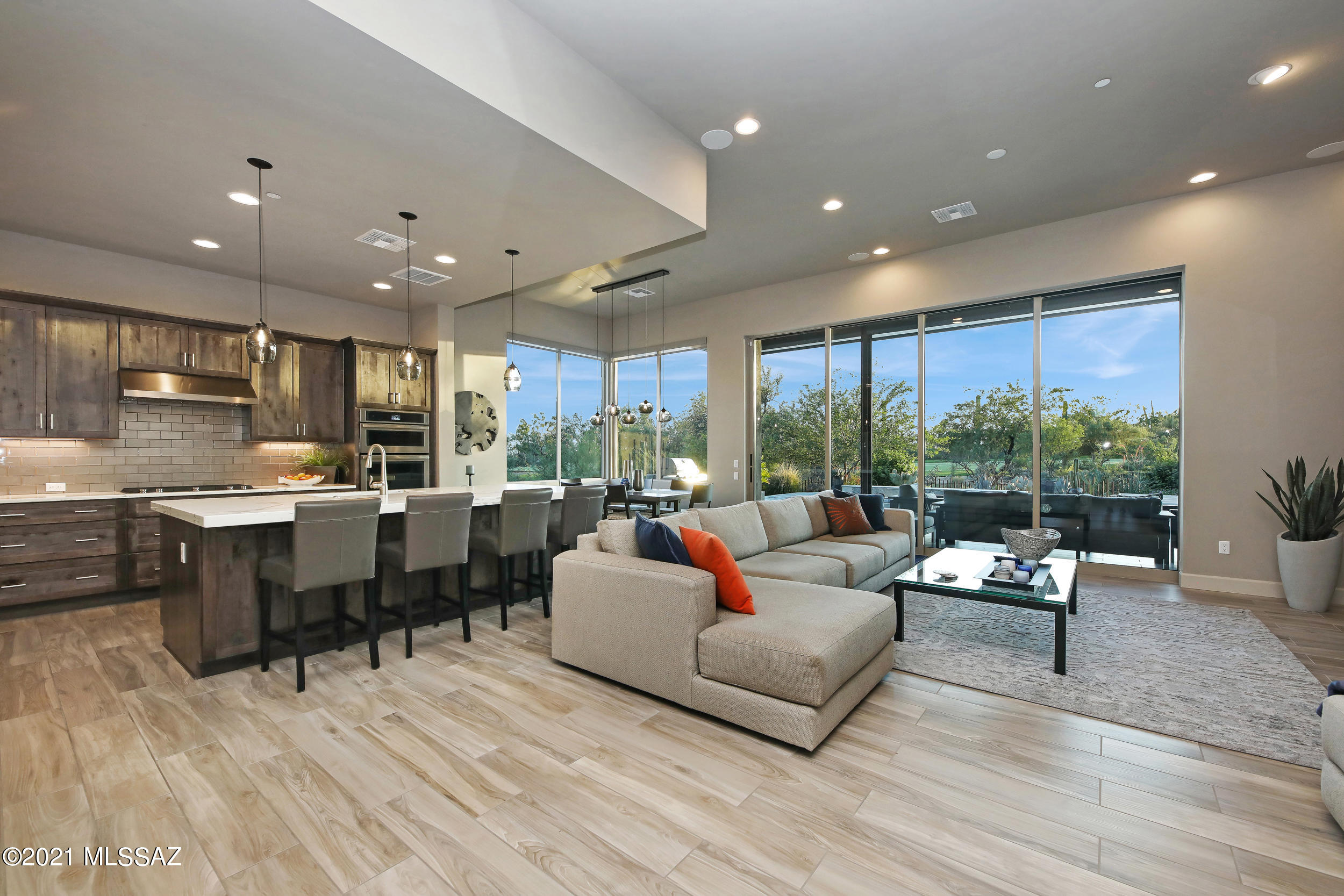 The Enclave At Stone Canyon V - Residential