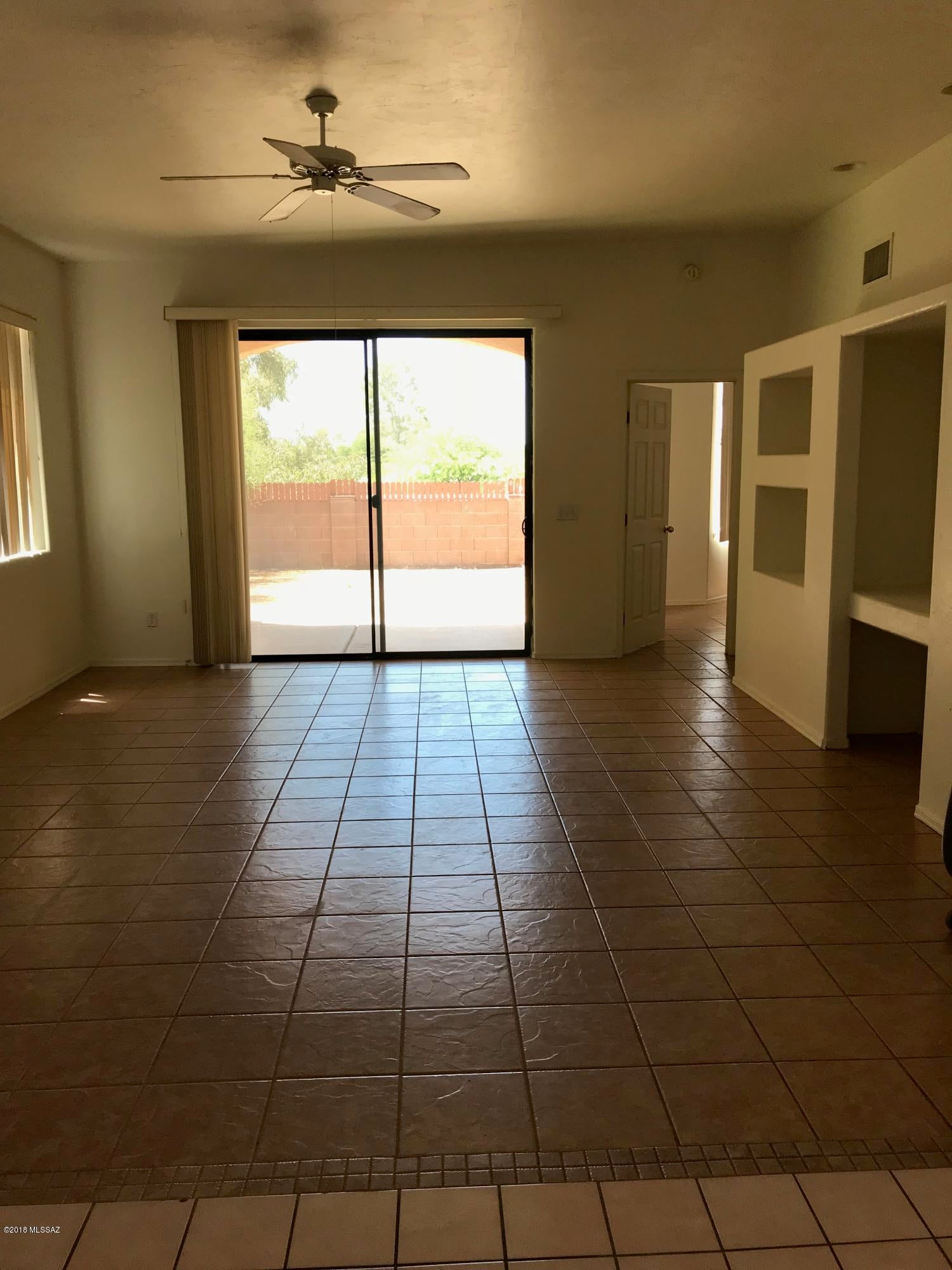Shalimar Gardens(1-19) - Residential Lease