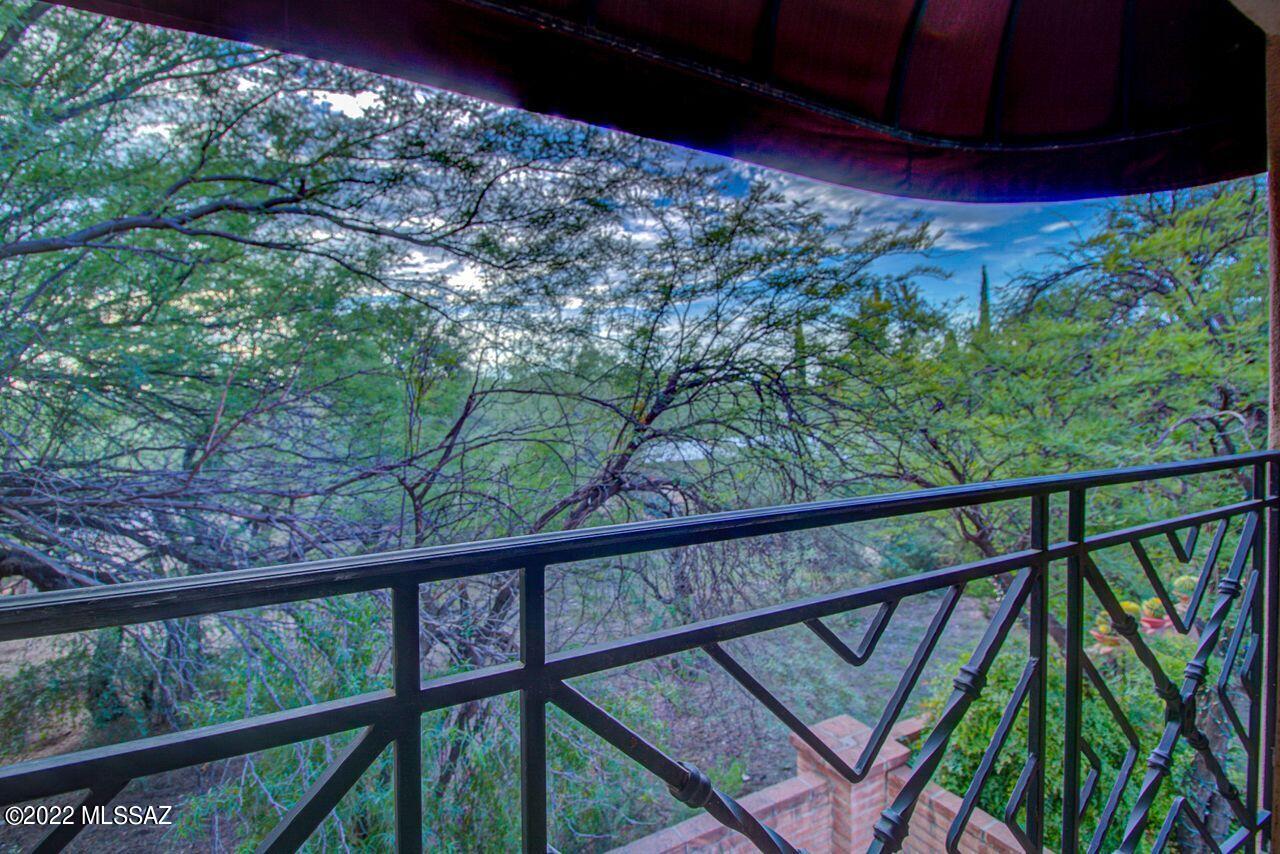 Riverbend - Sabino Canyon Road  (1-97) - Residential