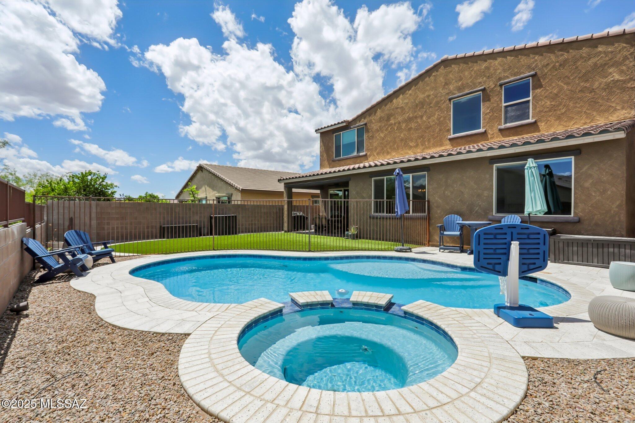 The Estates At Capella - Residential