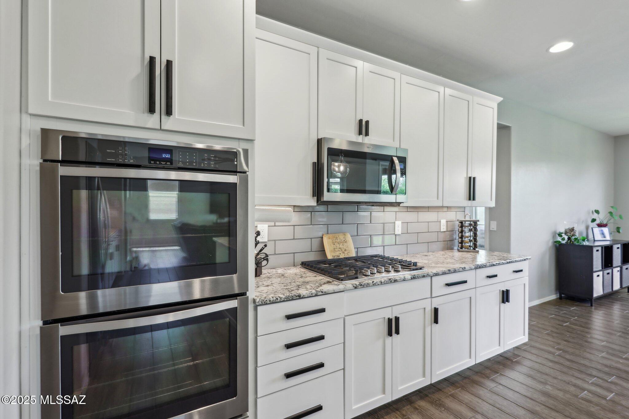 The Estates At Capella - Residential