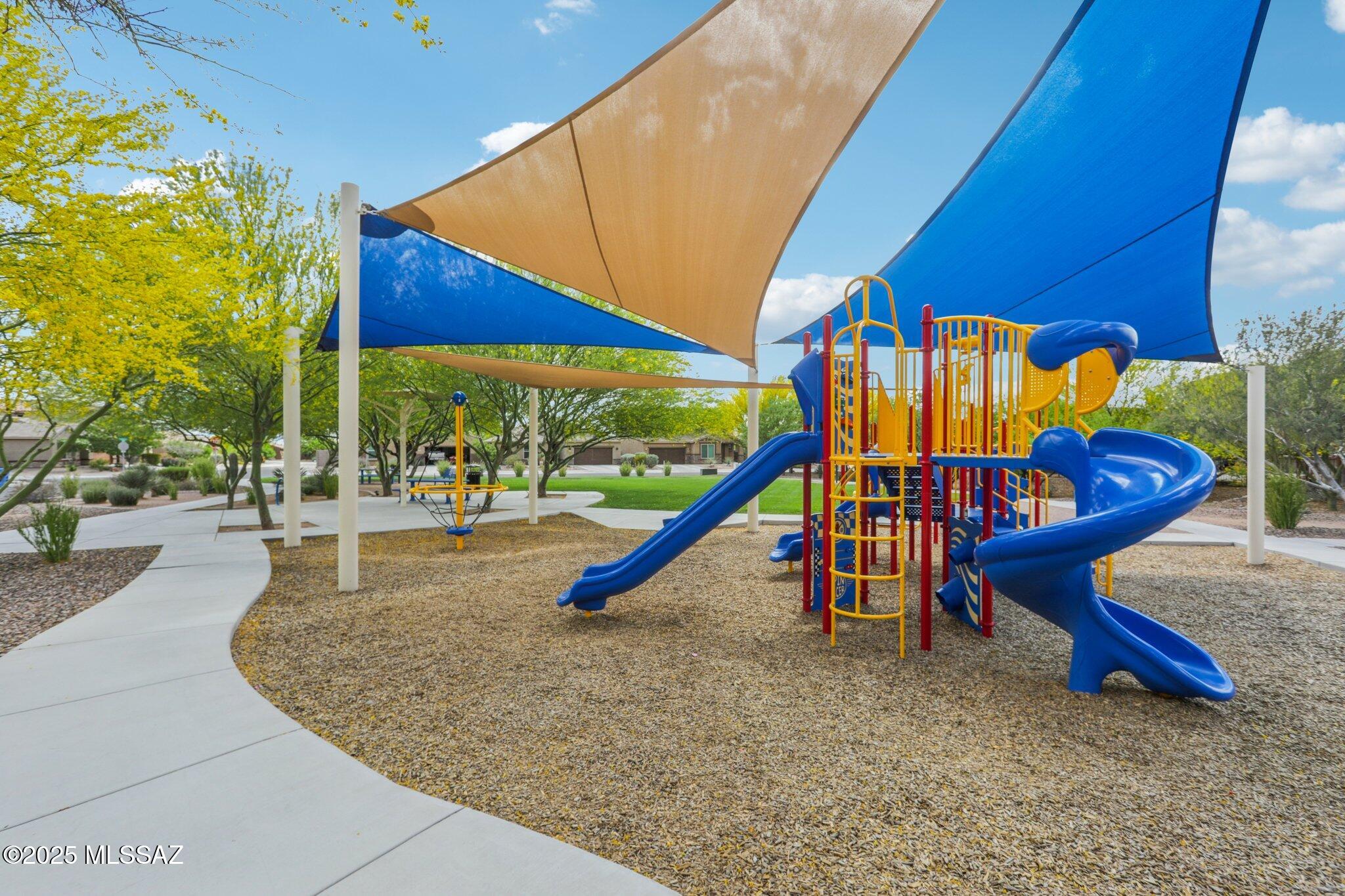 The Estates At Capella - Residential