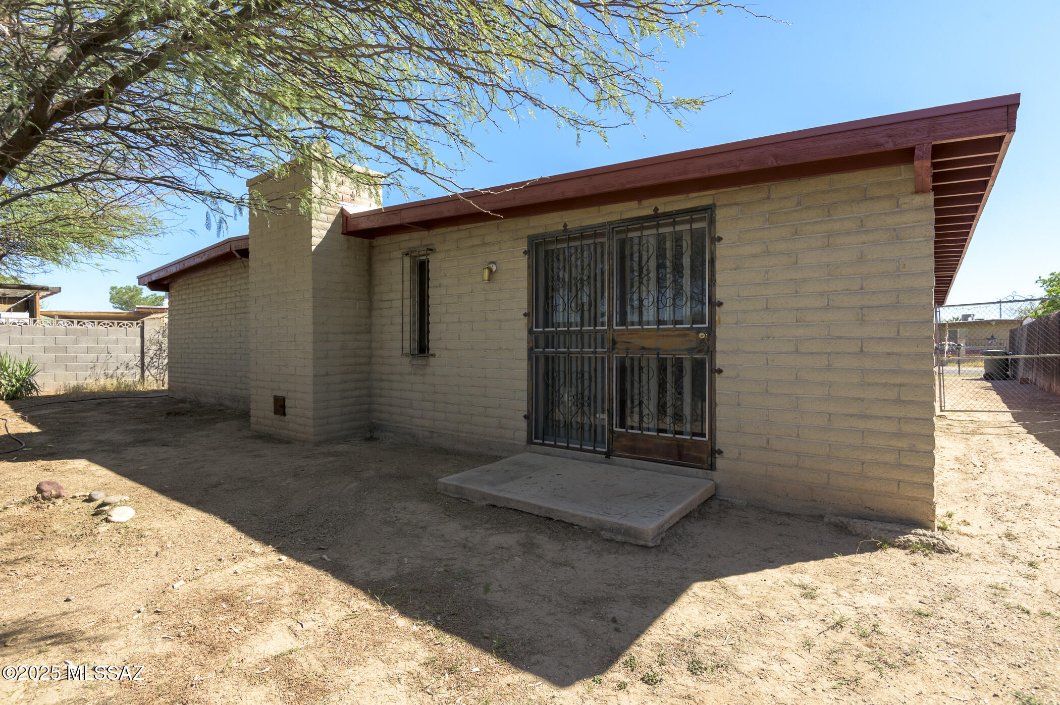 Bravo 1 (302-419) - Residential