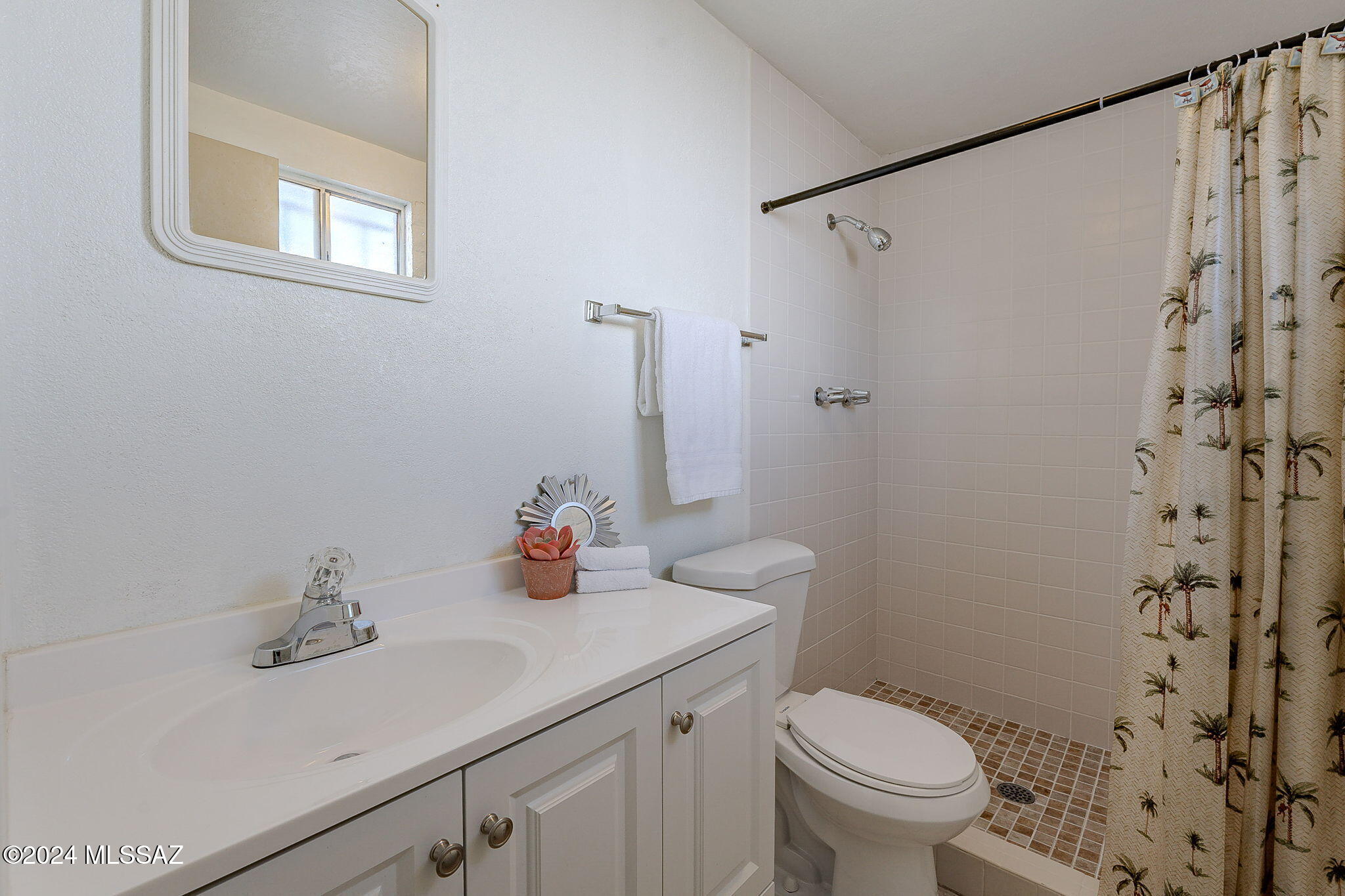 Bravo 1 (302-419) - Residential