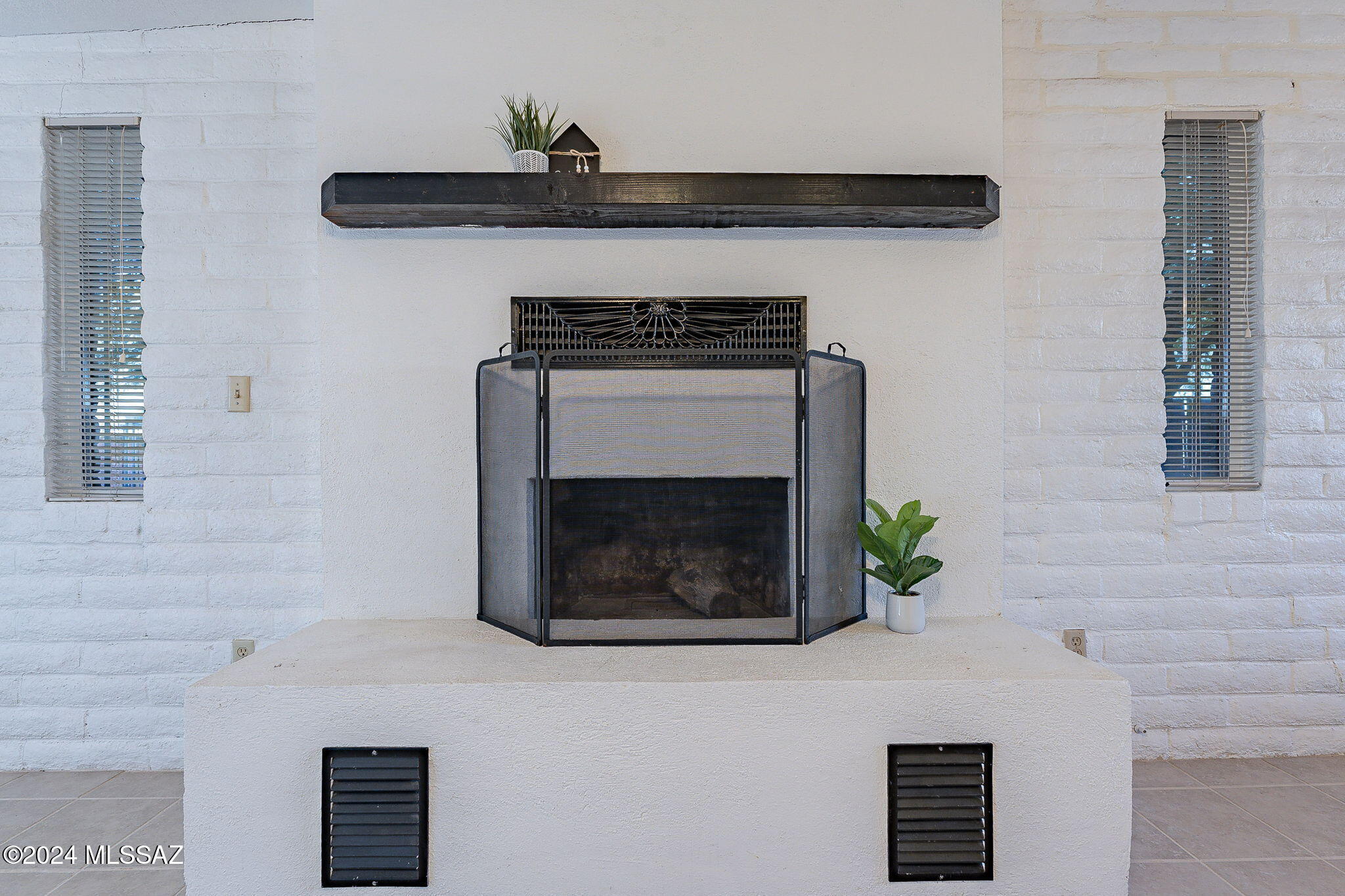 Bravo 1 (302-419) - Residential