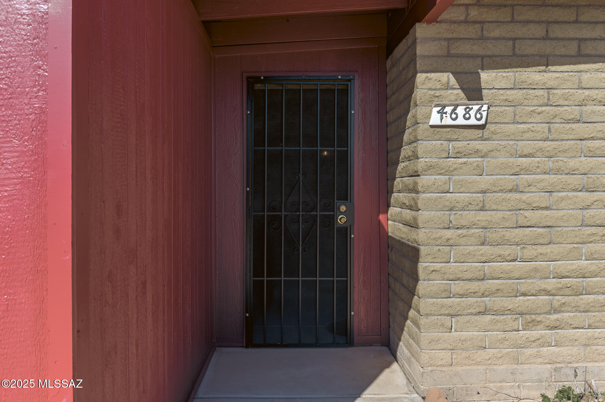 Bravo 1 (302-419) - Residential