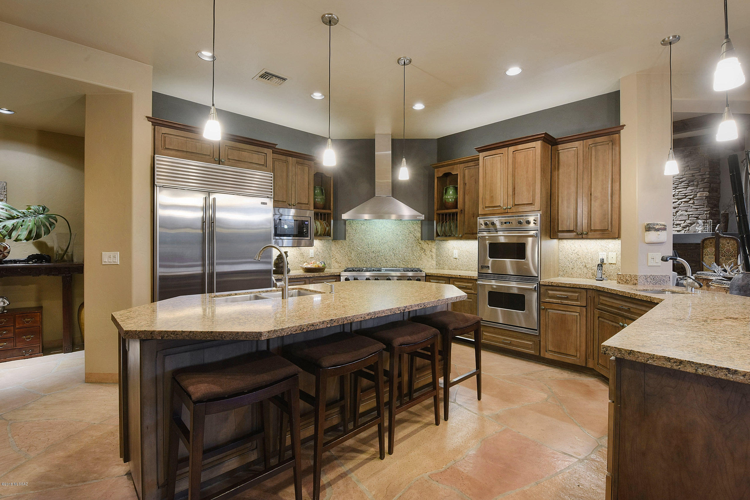Honey Bee Ridge(The Estates At) - Residential