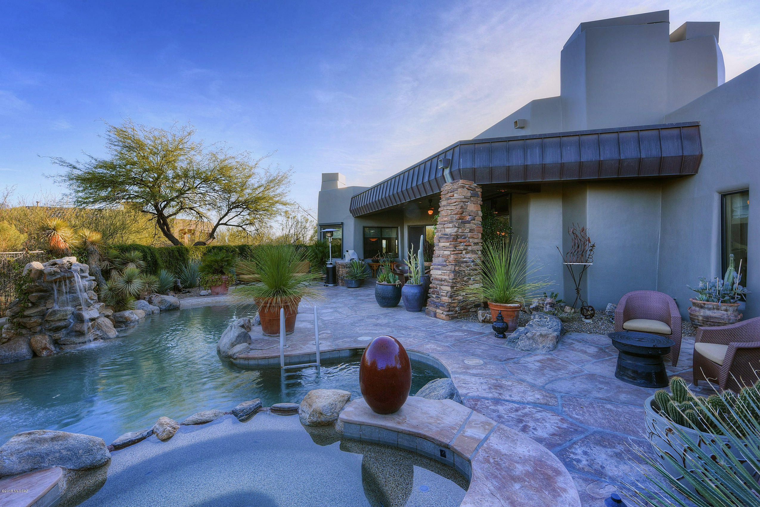 Honey Bee Ridge(The Estates At) - Residential