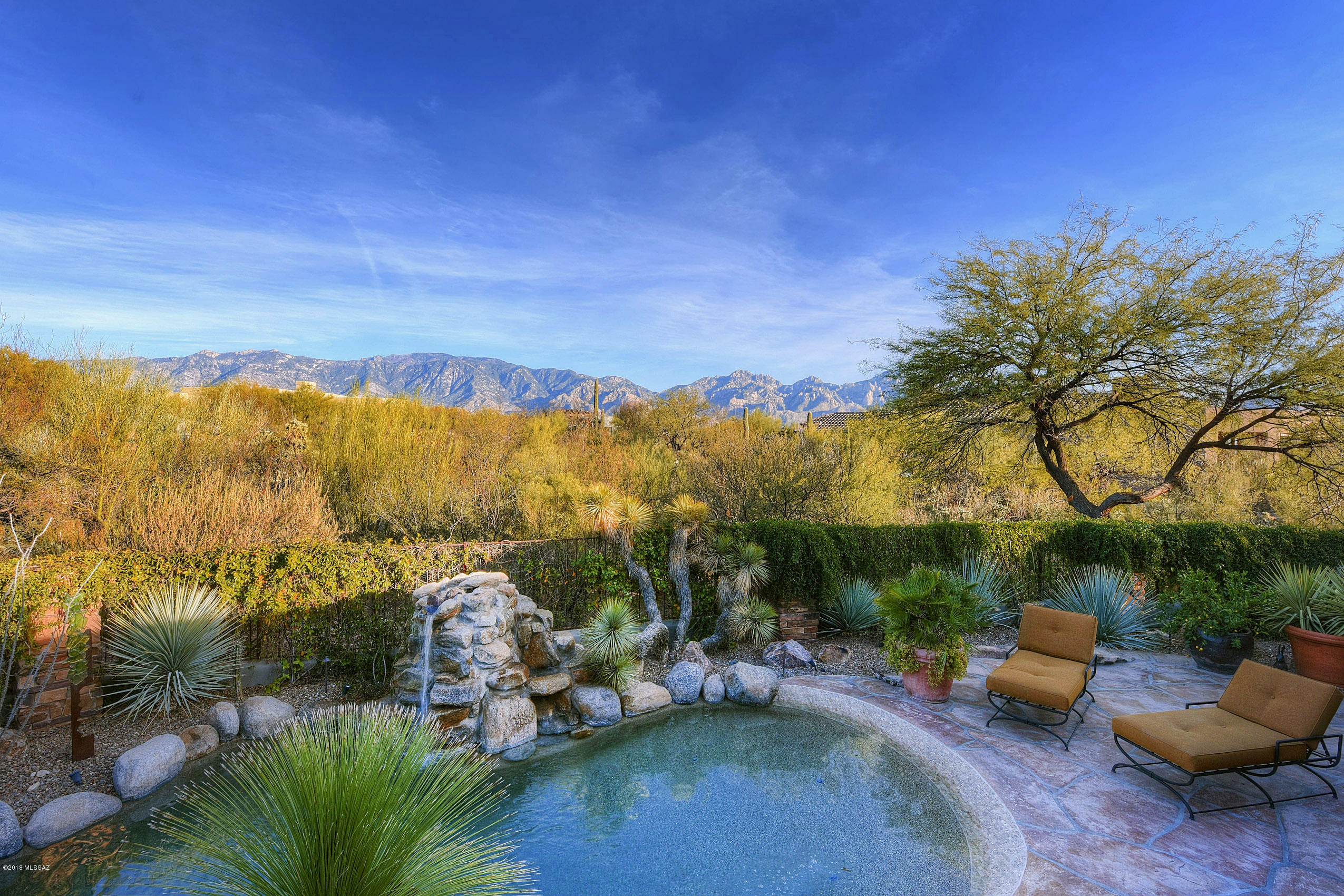 Honey Bee Ridge(The Estates At) - Residential