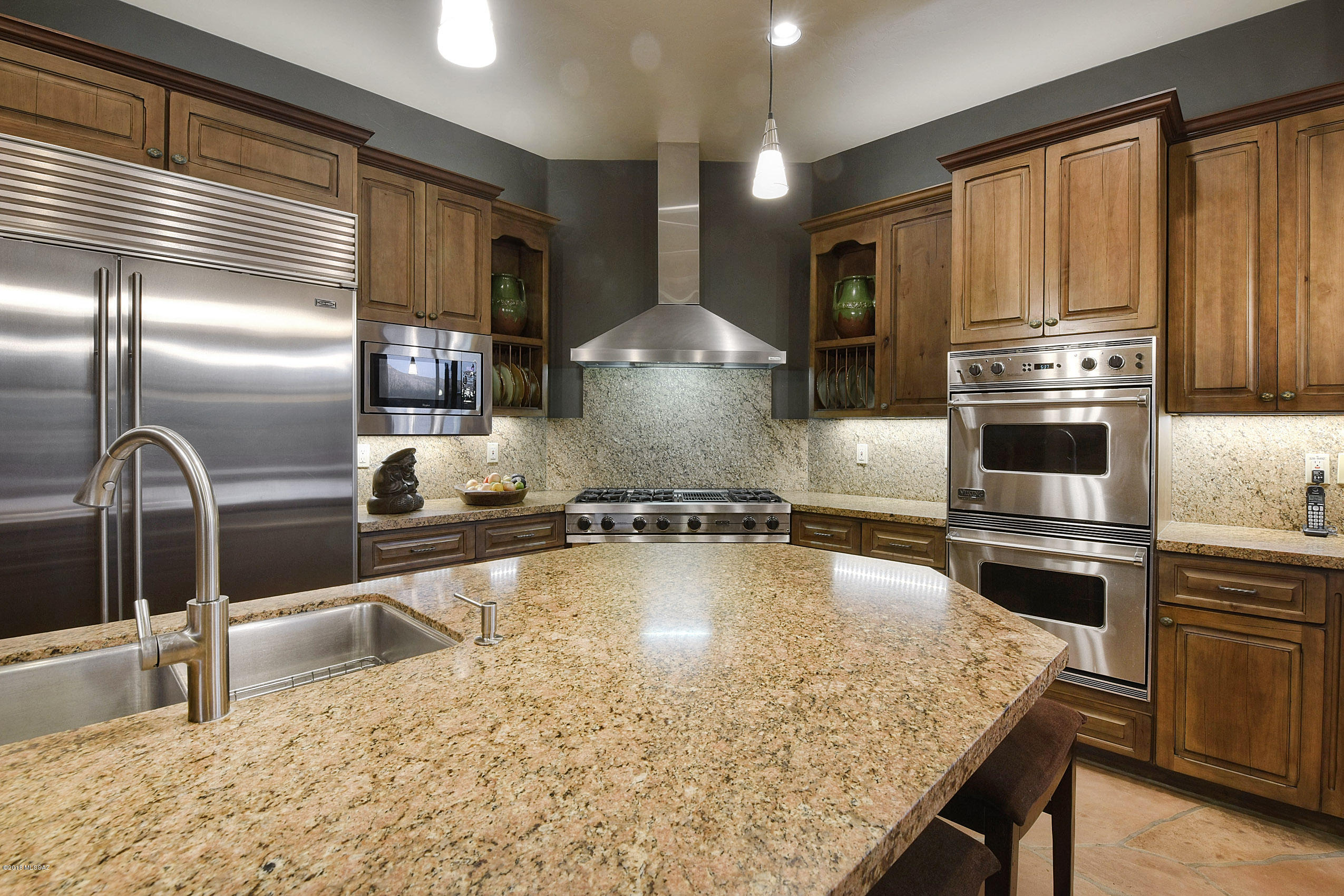Honey Bee Ridge(The Estates At) - Residential