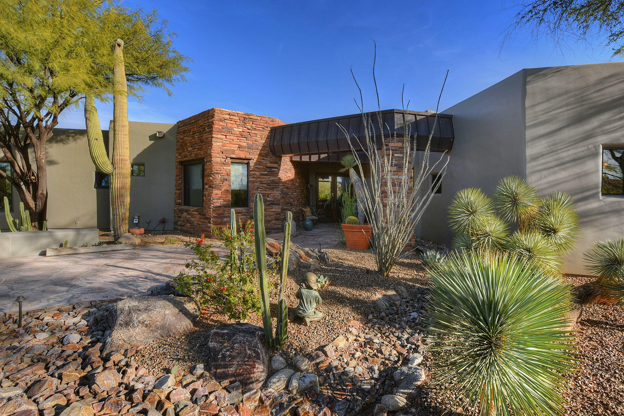 Honey Bee Ridge(The Estates At) - Residential
