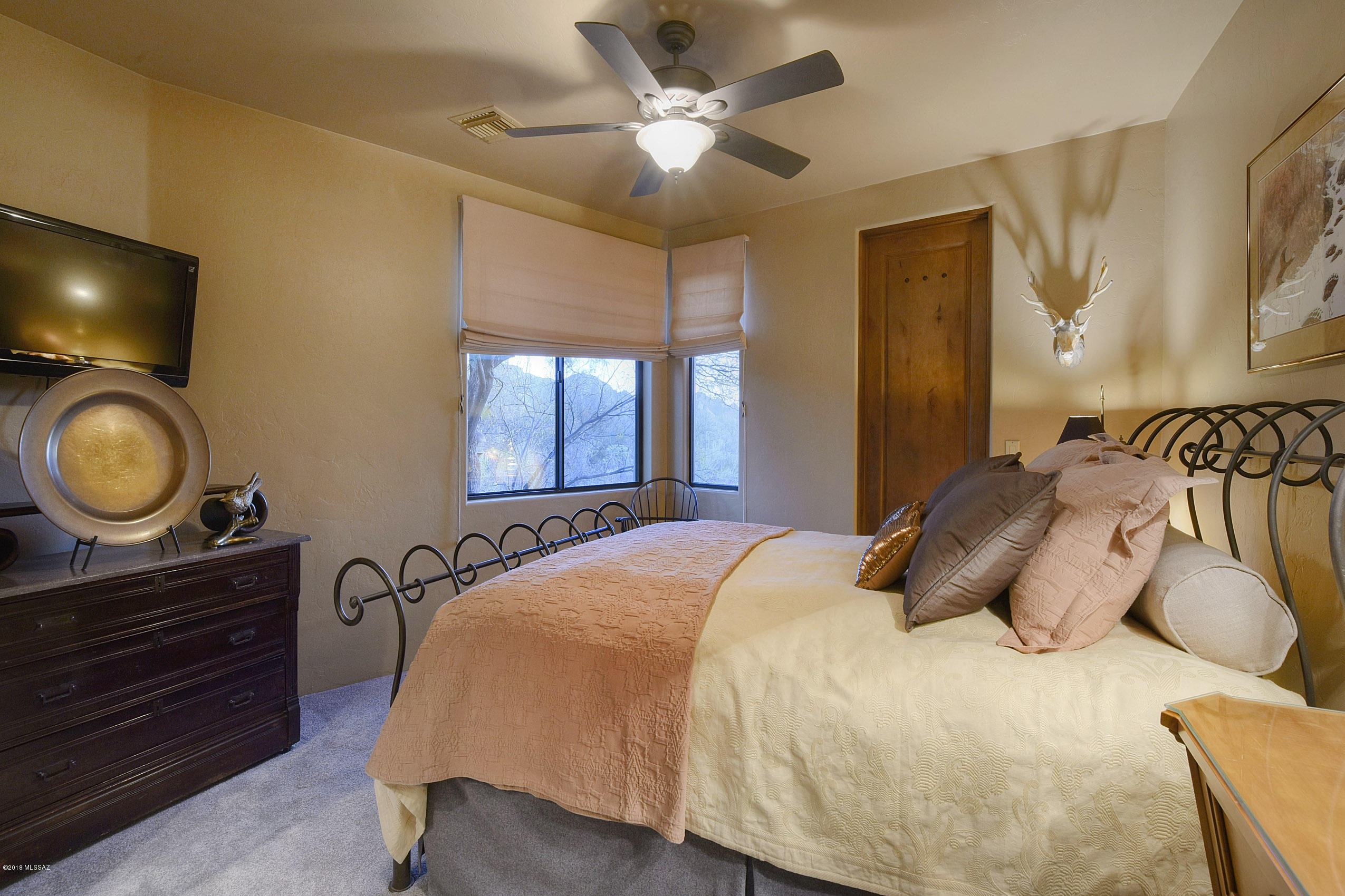 Honey Bee Ridge(The Estates At) - Residential